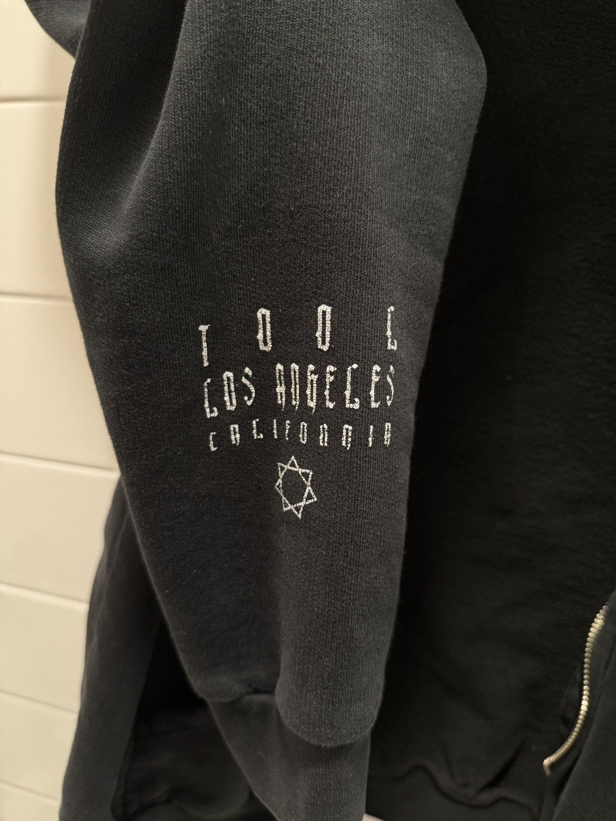 Band Tees Tool 10,000 days tour hoodie Size US XS / EU 42 / 0 - 6 Thumbnail