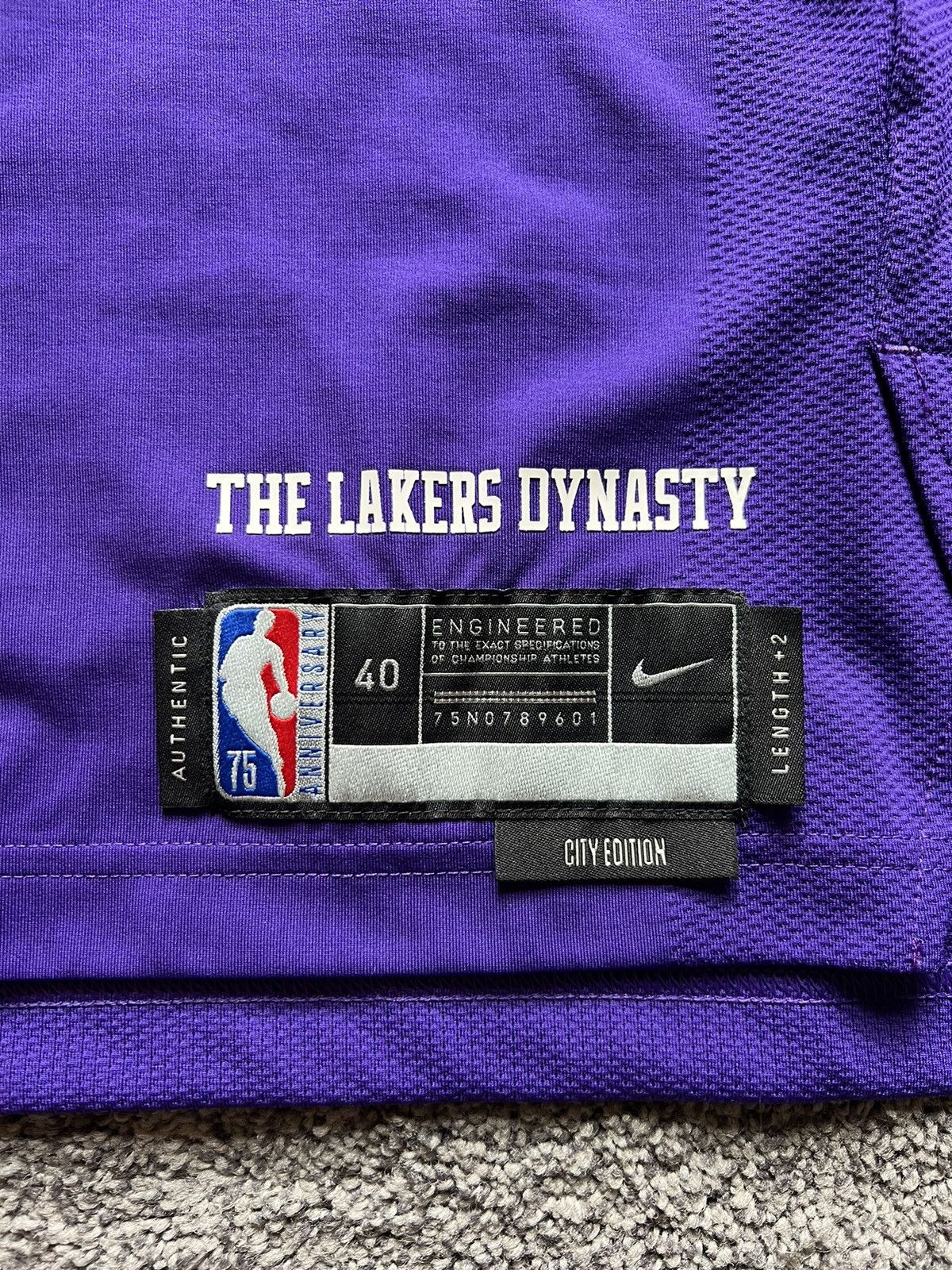 NBA × Nike Lebron James authentic Nike jersey Size US S / EU 44-46 / 1 - 7 Thumbnail