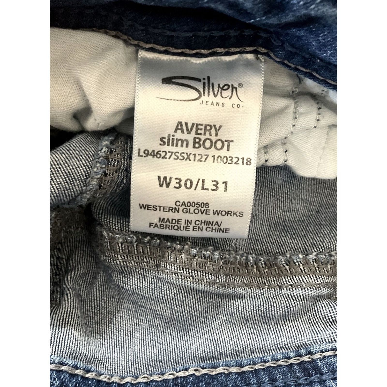 Silver Jeans Co. VINTAGE? No — Silver Jeans Womens Slim Bootcut Denim 30x31 Suki Mid Blue 5-Pocket Logo Jeans Size 30" / US 8 / IT 44 - 7 Thumbnail