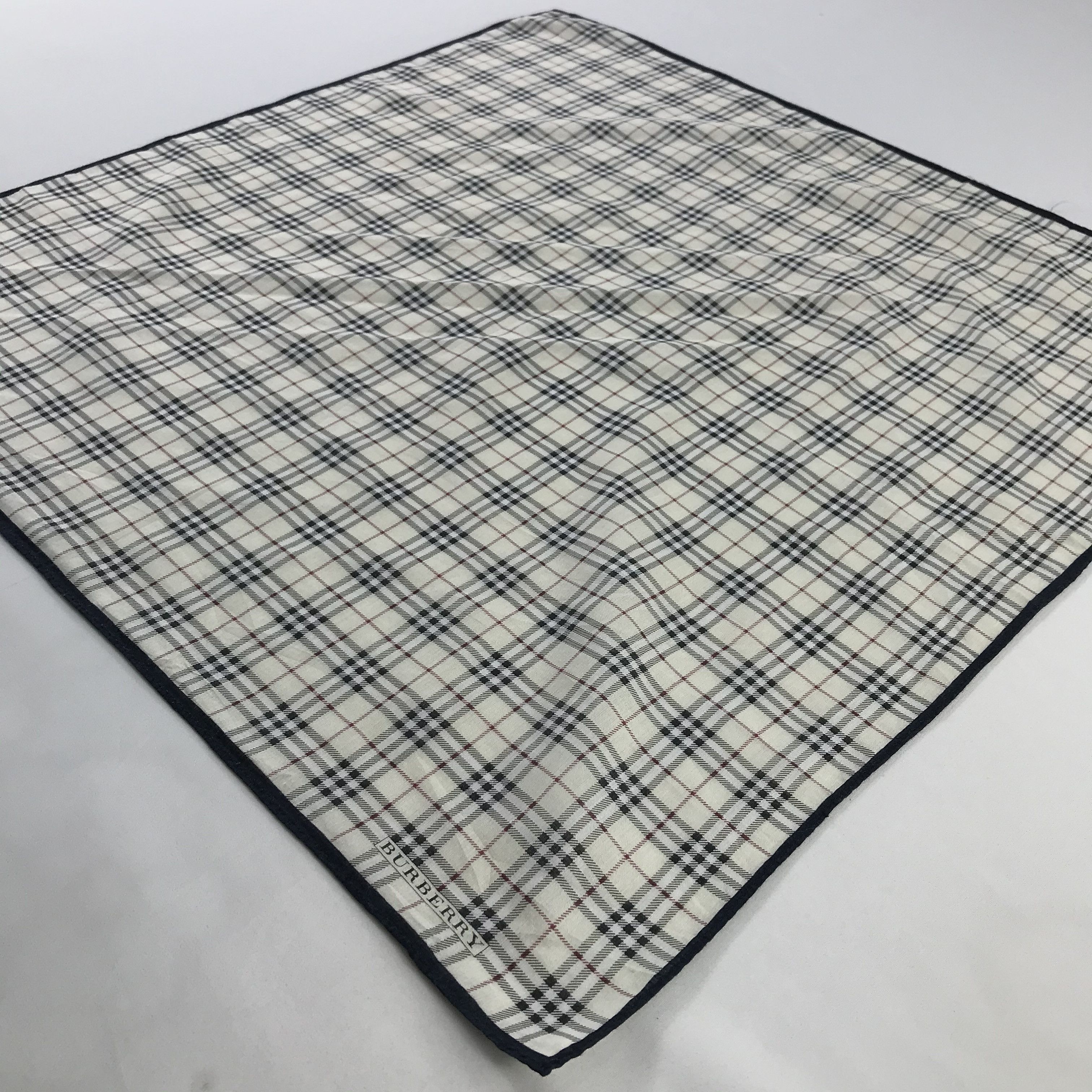 Burberry × Vintage Burberry Bandana / Handkerchief / Neckerchief - S573 Size ONE SIZE - 2 Thumbnail