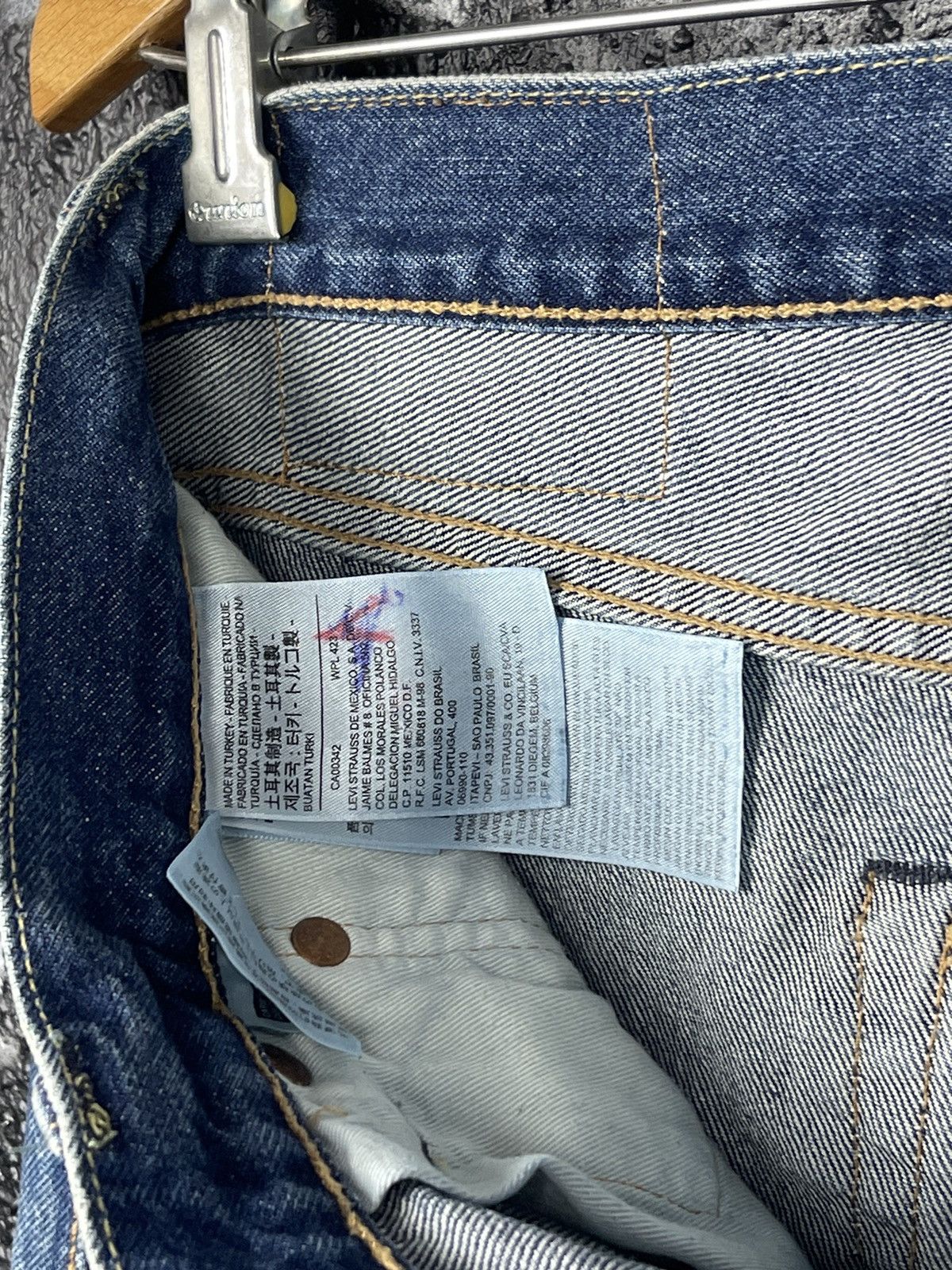 Levi's Levi’s 511 Distressed Denim Selvedge Jeans Men’s Size W32 Size US 32 / EU 48 - 16 Thumbnail