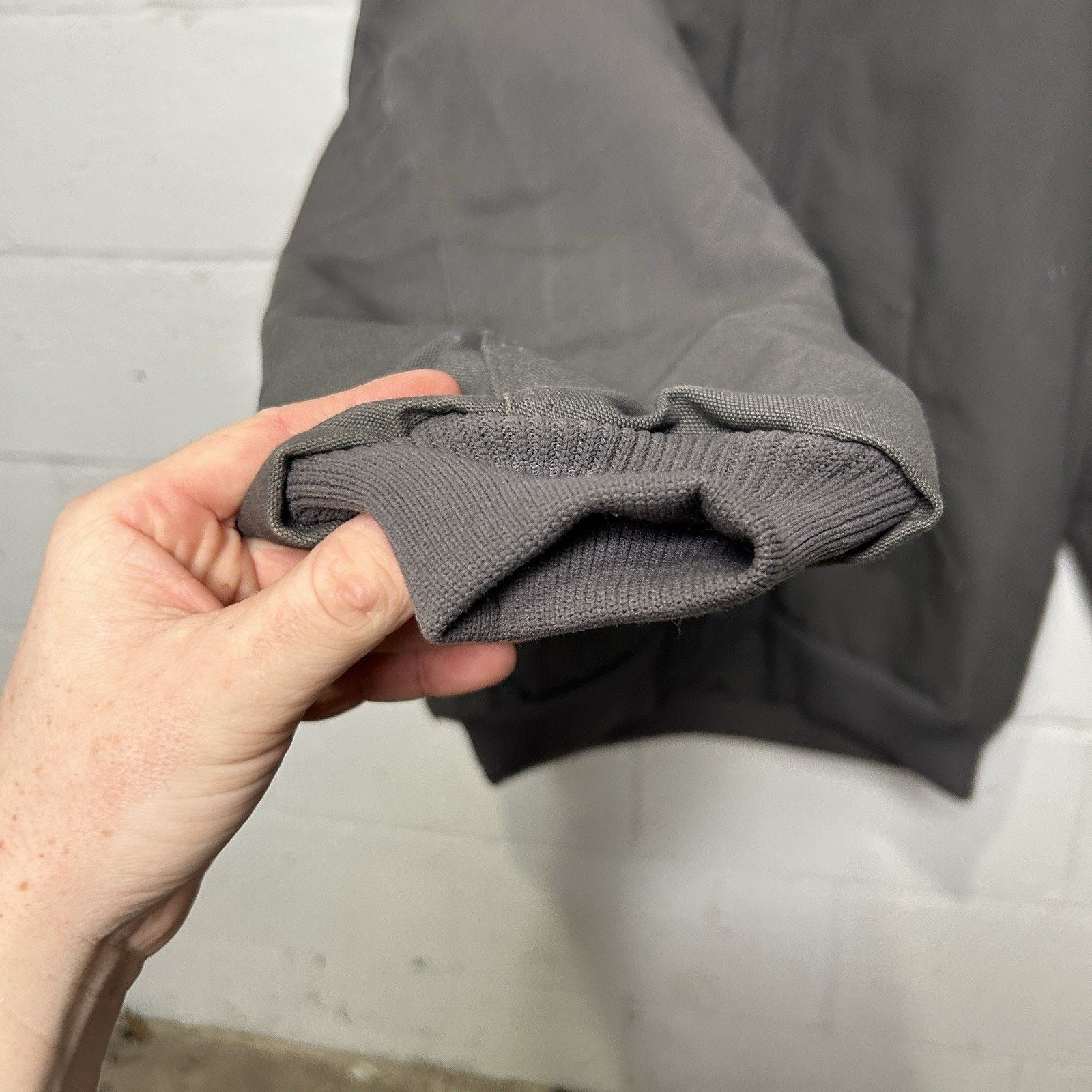 Carhartt Carhartt Quilted Hooded Active Jacket “Gravel/Grey” J140-GVL Size US L / EU 52-54 / 3 - 10 Thumbnail