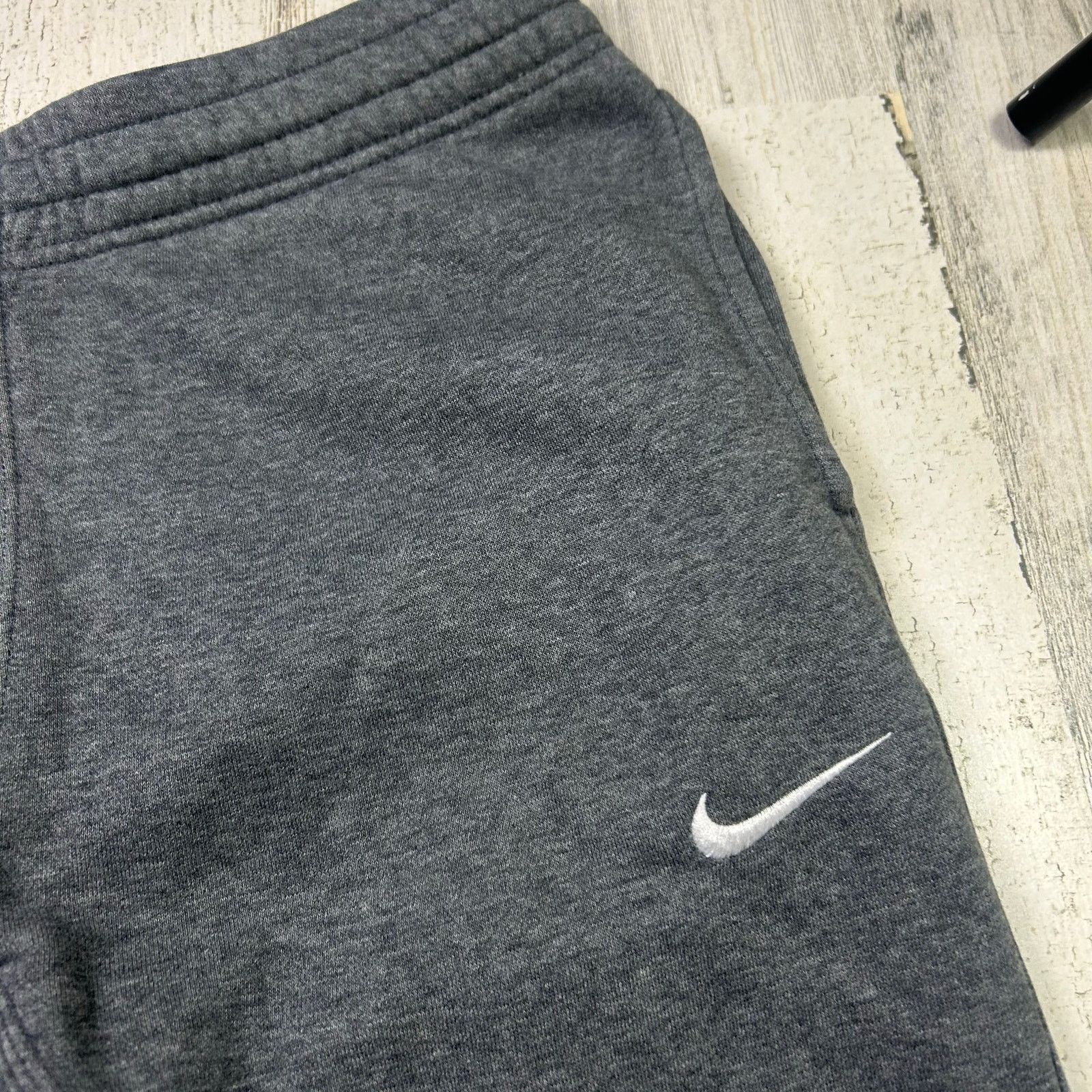 Nike Nike Jogger Sweatpants Club Fleece Tapered Charcoal Heather Size US 32 / EU 48 - 2 Thumbnail