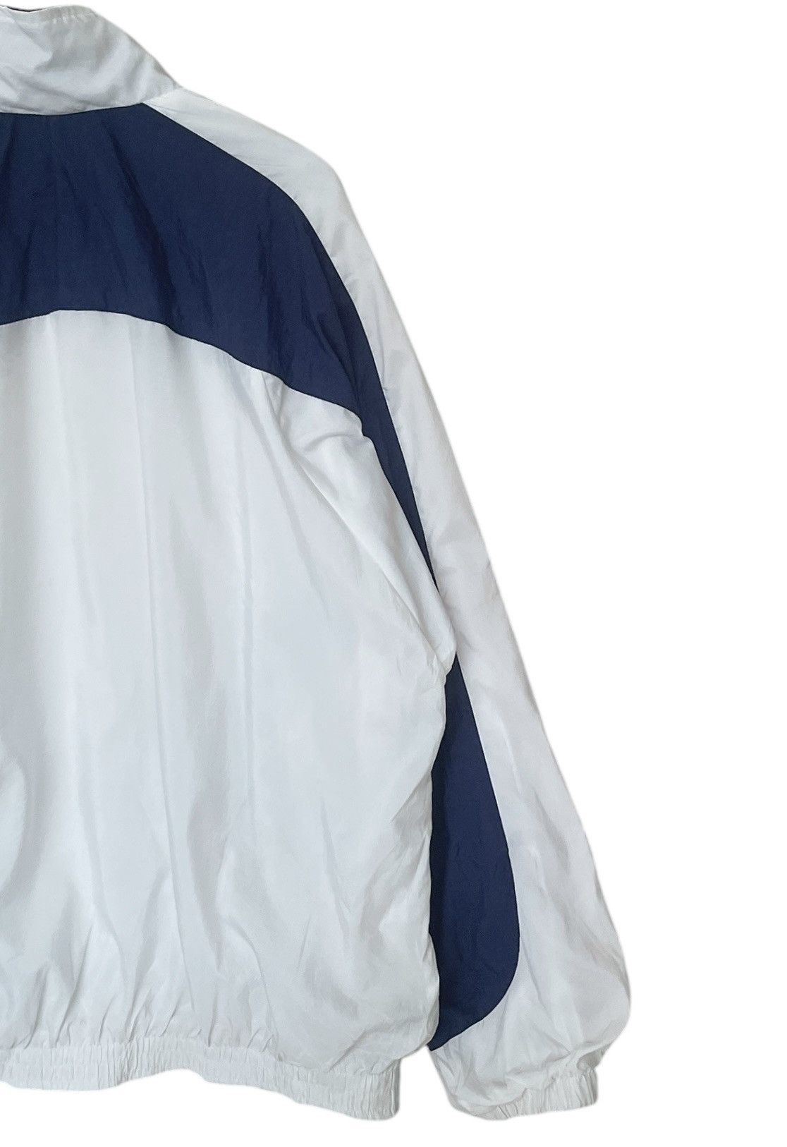 Nike × Vintage Vintage Brand Nike Windbreaker 1990s Size US L / EU 52-54 / 3 - 6 Thumbnail