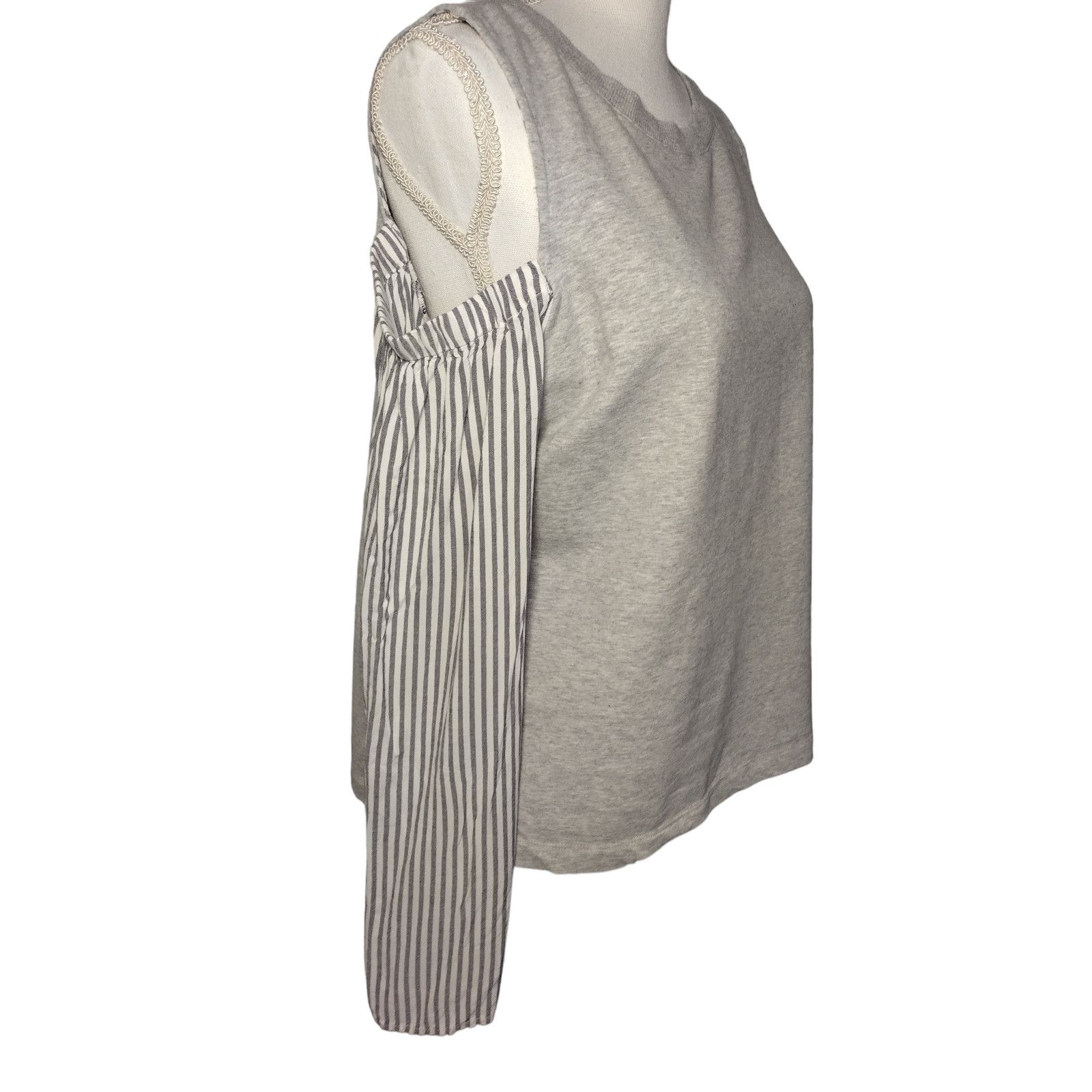 Vince Camuto Vince Camuto Womens Blouse Shoulder Sleeves Crew Neck Gray M Size M / US 6-8 / IT 42-44 - 4 Thumbnail
