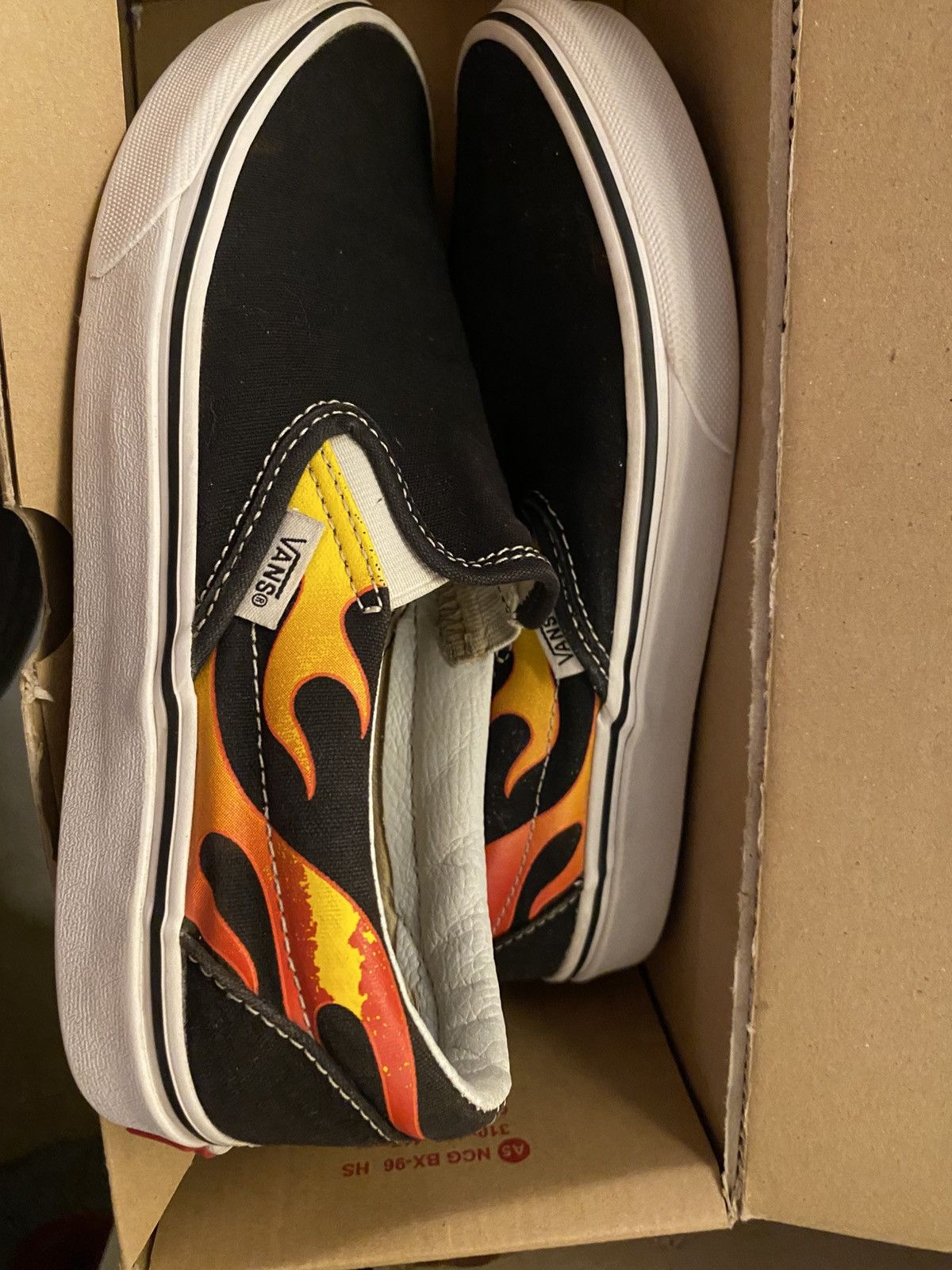 Vans Vans flame classic slip-0ns Size US 7.5 / IT 37.5 - 1 Thumbnail