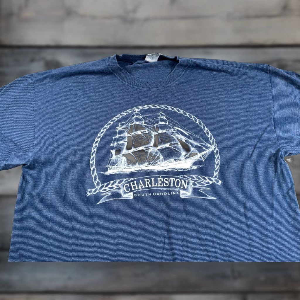 Vintage VINTAGE Cal Cru T-Shirt Charleston South Carolina Boat Graphic Dark Blue 2XL Regular Men’s City Nautical 90s Shirt Size US XXL / EU 58 / 5 - 1 Thumbnail
