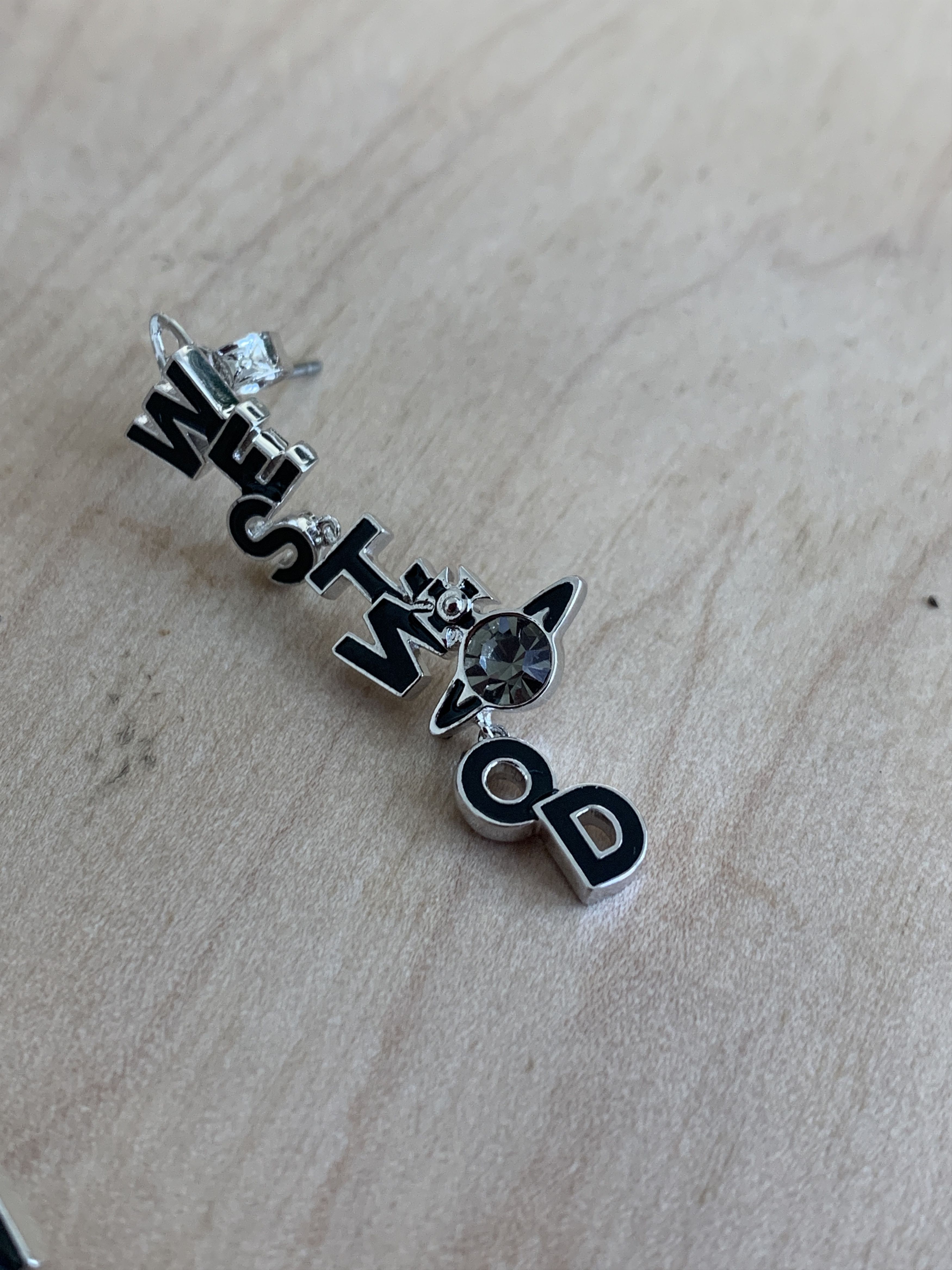 Vivienne Westwood Dangling Jointed Vivienne Westwood Text Earrings w/ Orb Size ONE SIZE - 5 Thumbnail