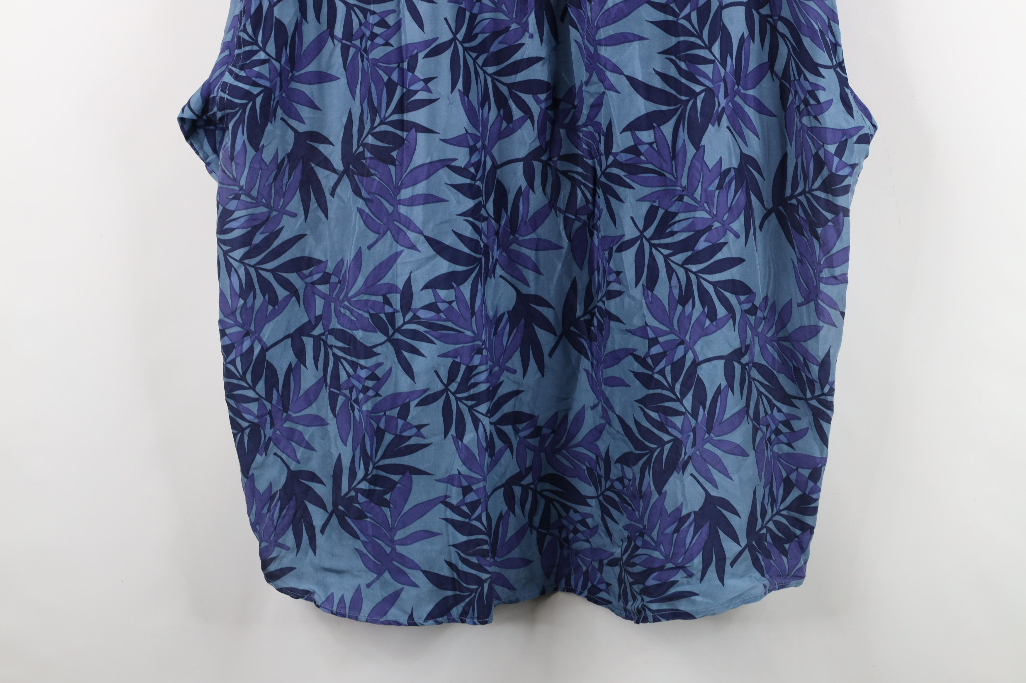 Vintage Vintage 90s Streetwear Leaf Hawaiian Collared Button Shirt Size US XL / EU 56 / 4 - 12 Thumbnail