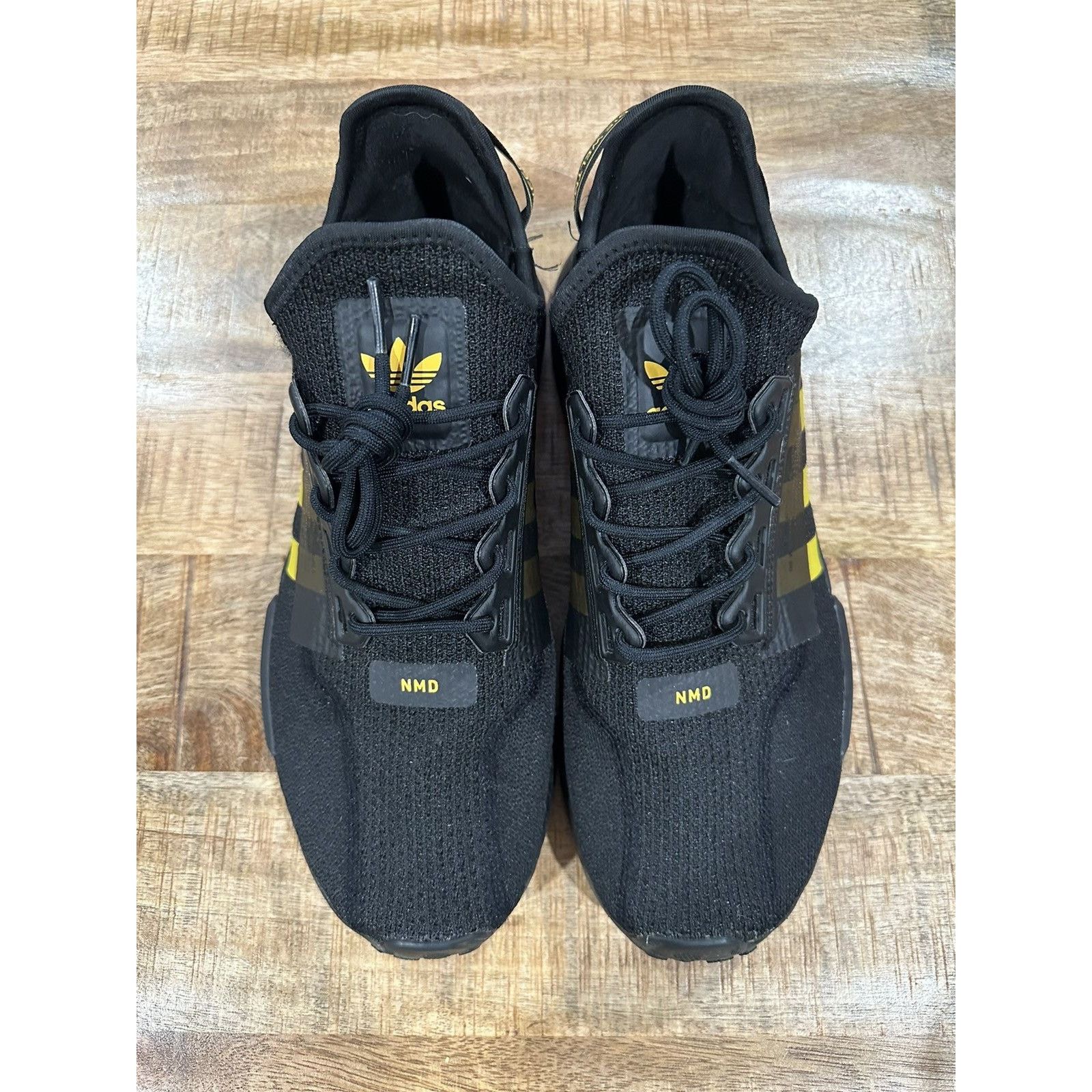 Adidas Adidas NMD R1 V2 Core Black Solar Gold Sz. 10.5 Size US 10.5 / EU 43-44 - 2 Thumbnail