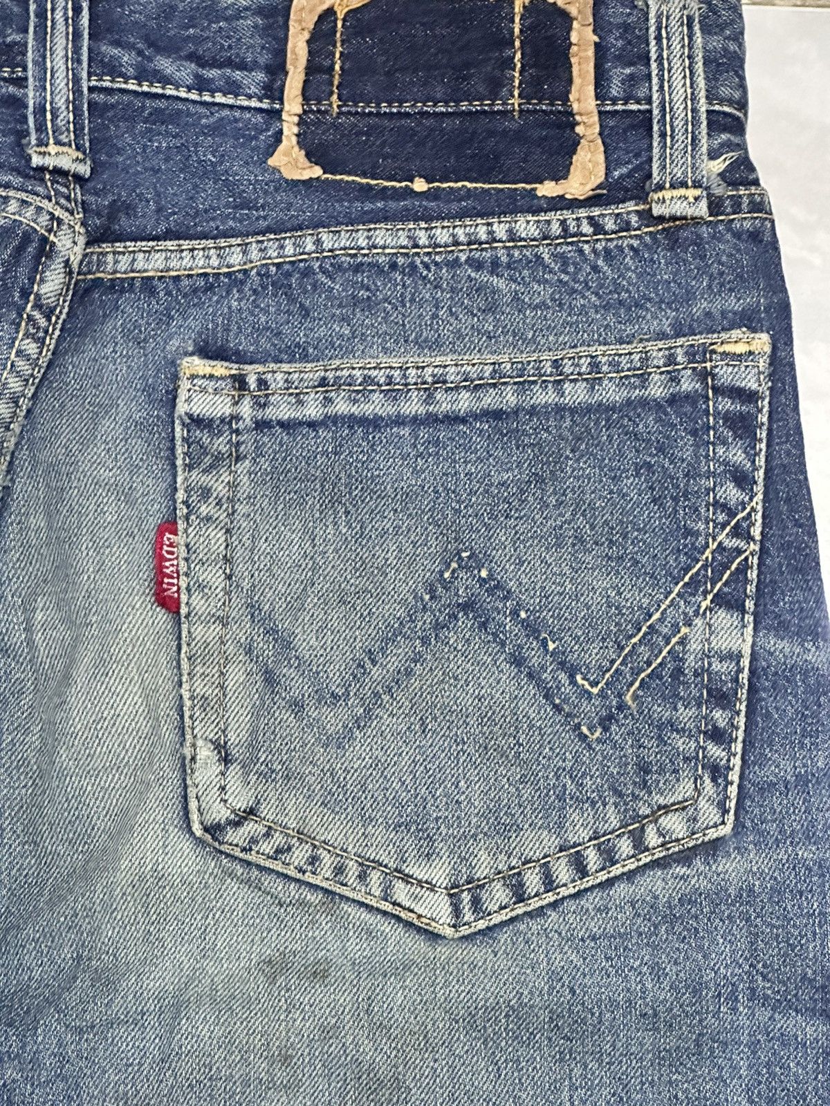 Edwin Edwin Vintage Patches Knee Wideleg Style Faded Wash Size US 30 / EU 46 - 7 Thumbnail