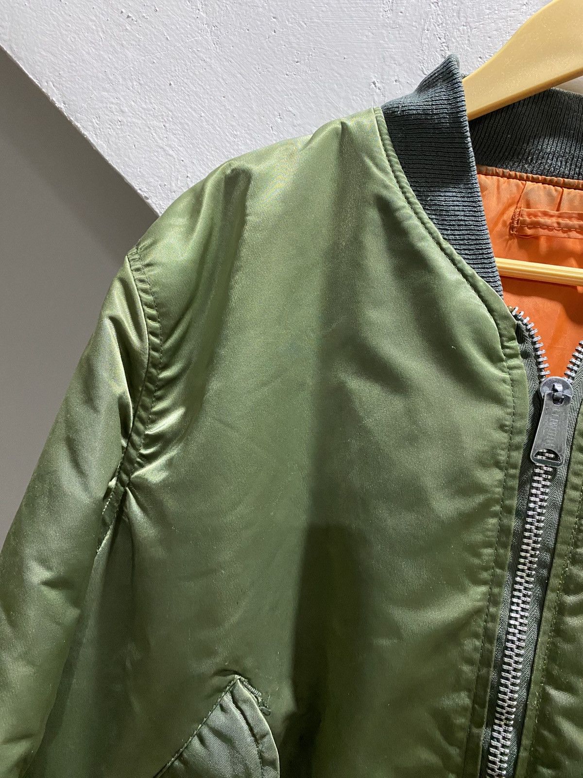 Alpha Industries Vintage 80s Corinth Mfg Ma-1 Bomber Jacket Issue Size US L / EU 52-54 / 3 - 5 Thumbnail