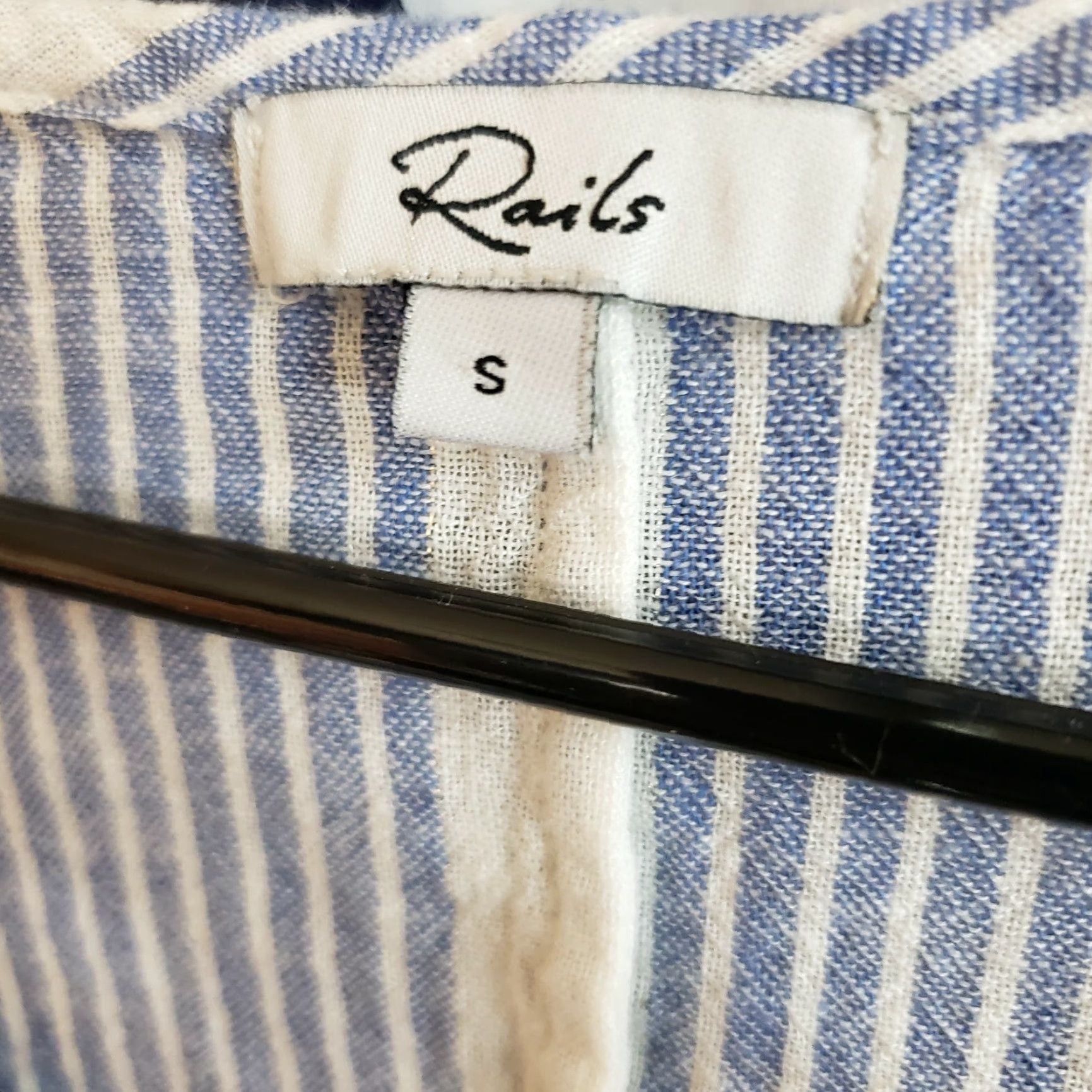 Rails Rails Womens Finn Striped Top Sz Small Blue White Long Sleeve Linen Blend Shirt Adult Small Womens Blue Striped Rails Finn Long Sleeve Linen Blend Size S / US 4 / IT 40 - 6 Thumbnail