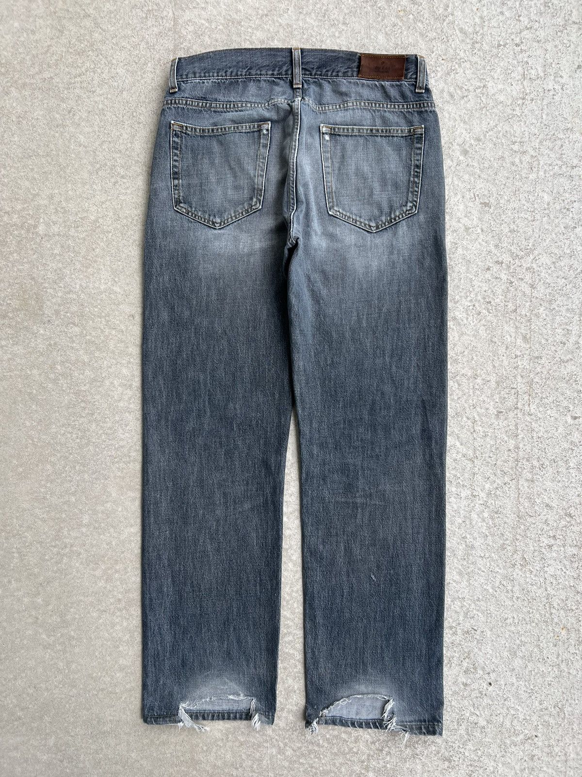 image of Gucci Jeans Distressed Denim Gray in Grey, Men's (Size 30)