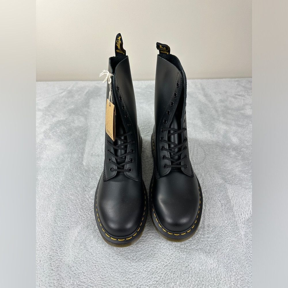 Dr. Martens Dr Martens NWT 1490 Smooth Black Leather Mid Calf Boots 9 U Size US 10 / EU 43 - 3 Thumbnail