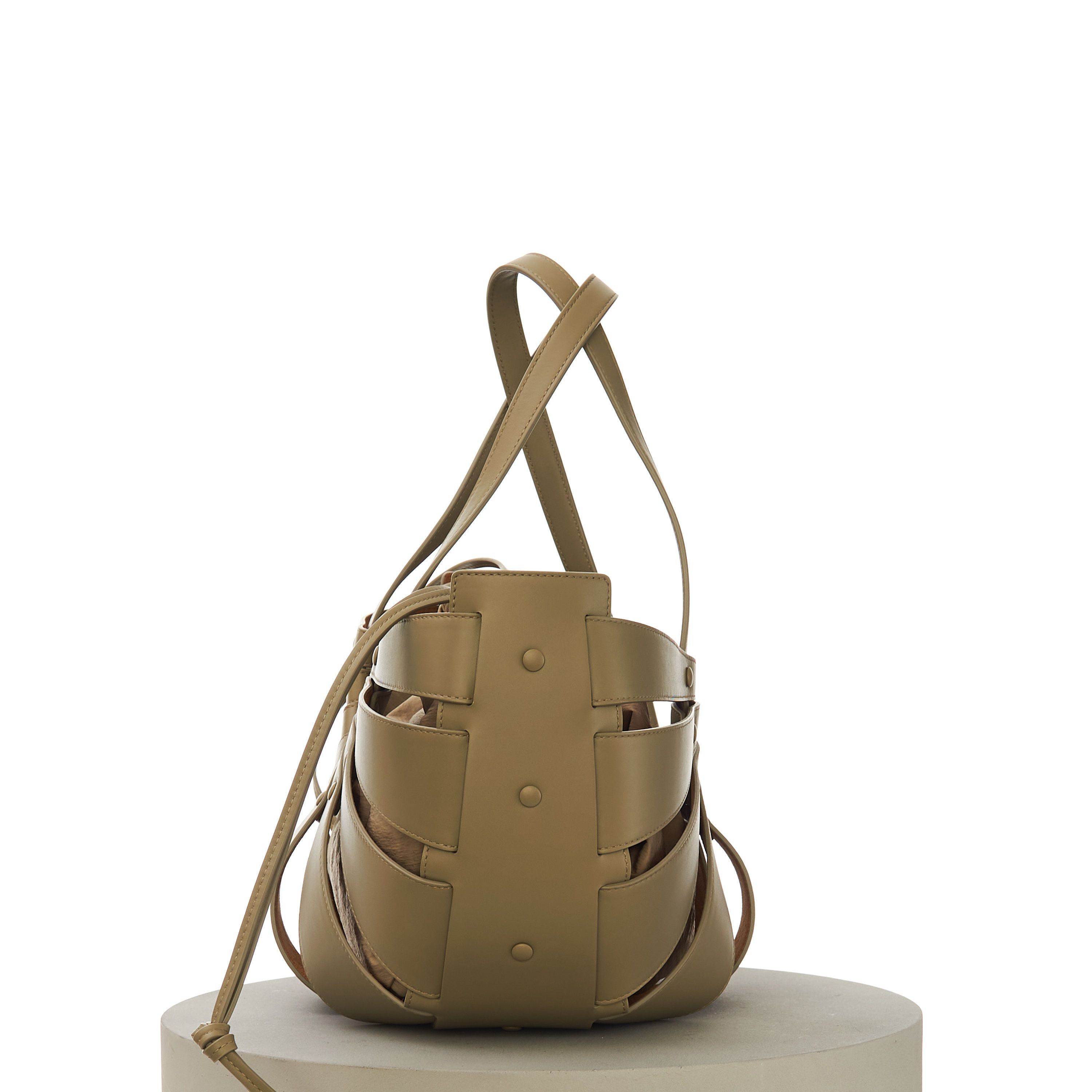 Bottega Veneta SHELL Medium Tote Bag In Taupe Cut-out Leather Size ONE SIZE - 9 Thumbnail