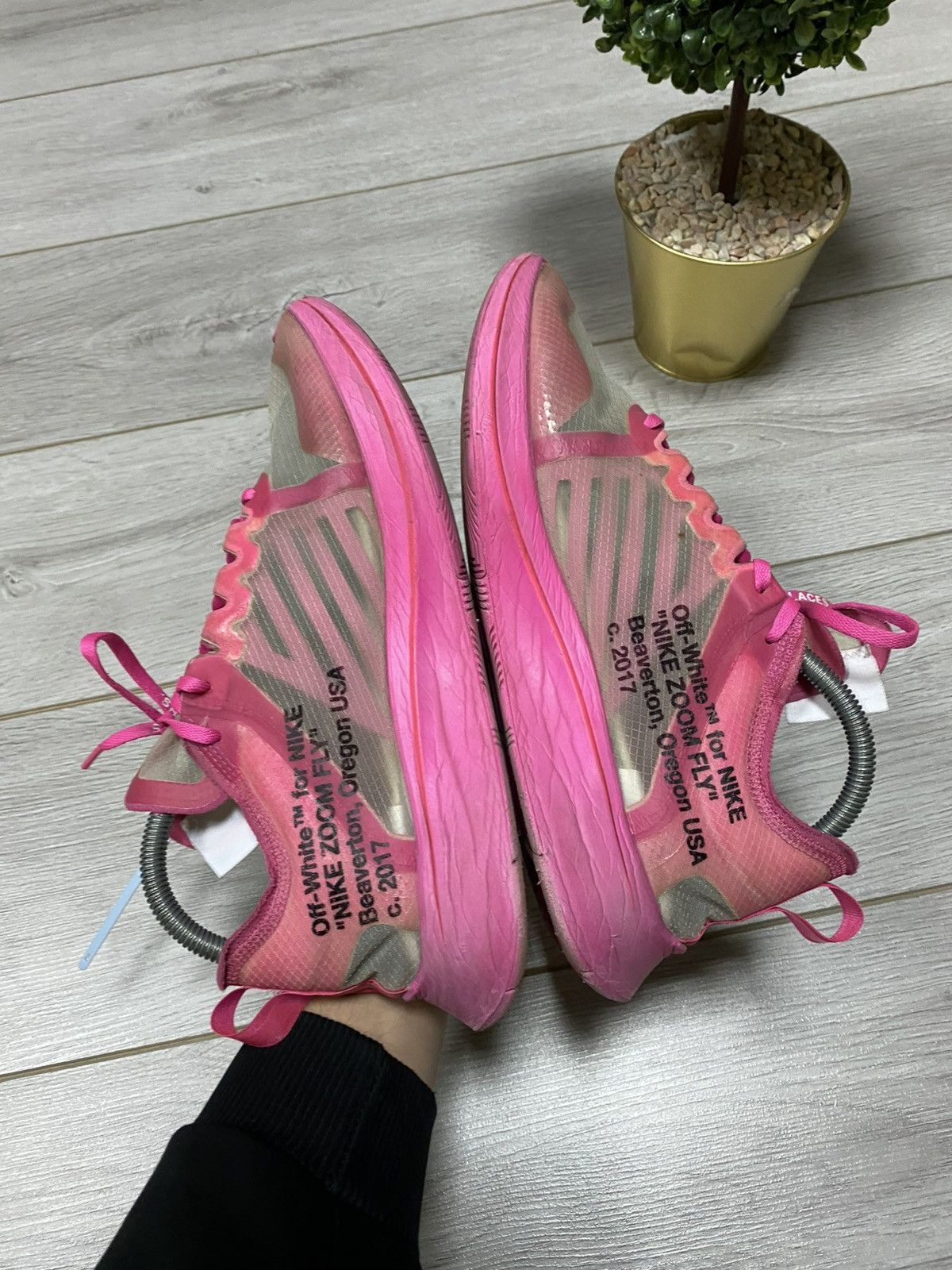 Nike × Off-White Nike Zoom Fly Off-White Pink Foam Size US 10.5 / EU 43-44 - 6 Thumbnail