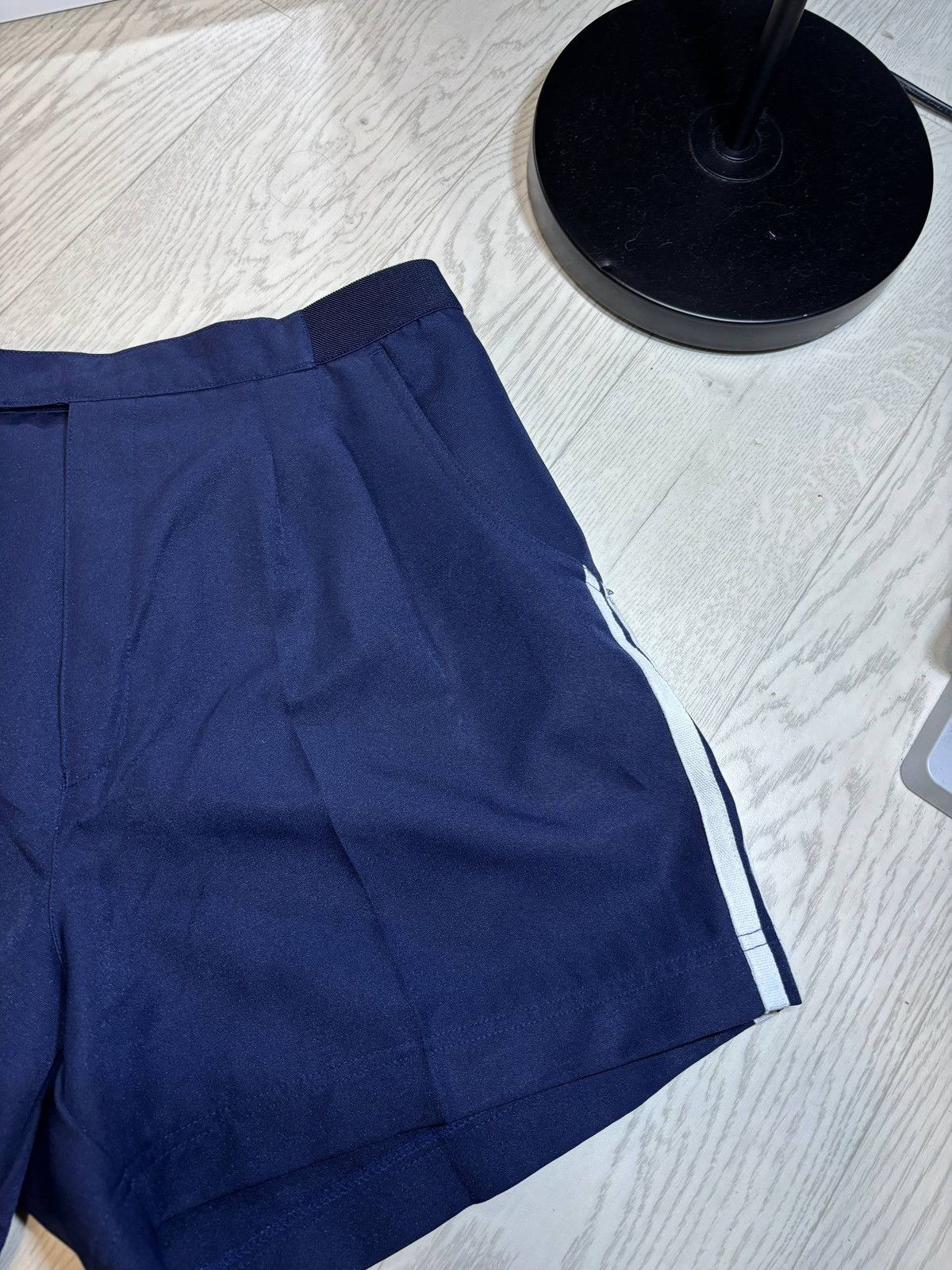 Adidas 90’s Adidas vintage short Size:L Size US 34 / EU 50 - 5 Thumbnail