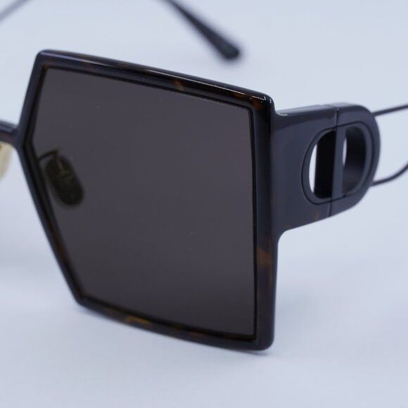 Dior 🕶️ New Dior 30MONTAIGNE SU 20A5 Sunglasses - Dark Havana Size ONE SIZE - 10 Thumbnail