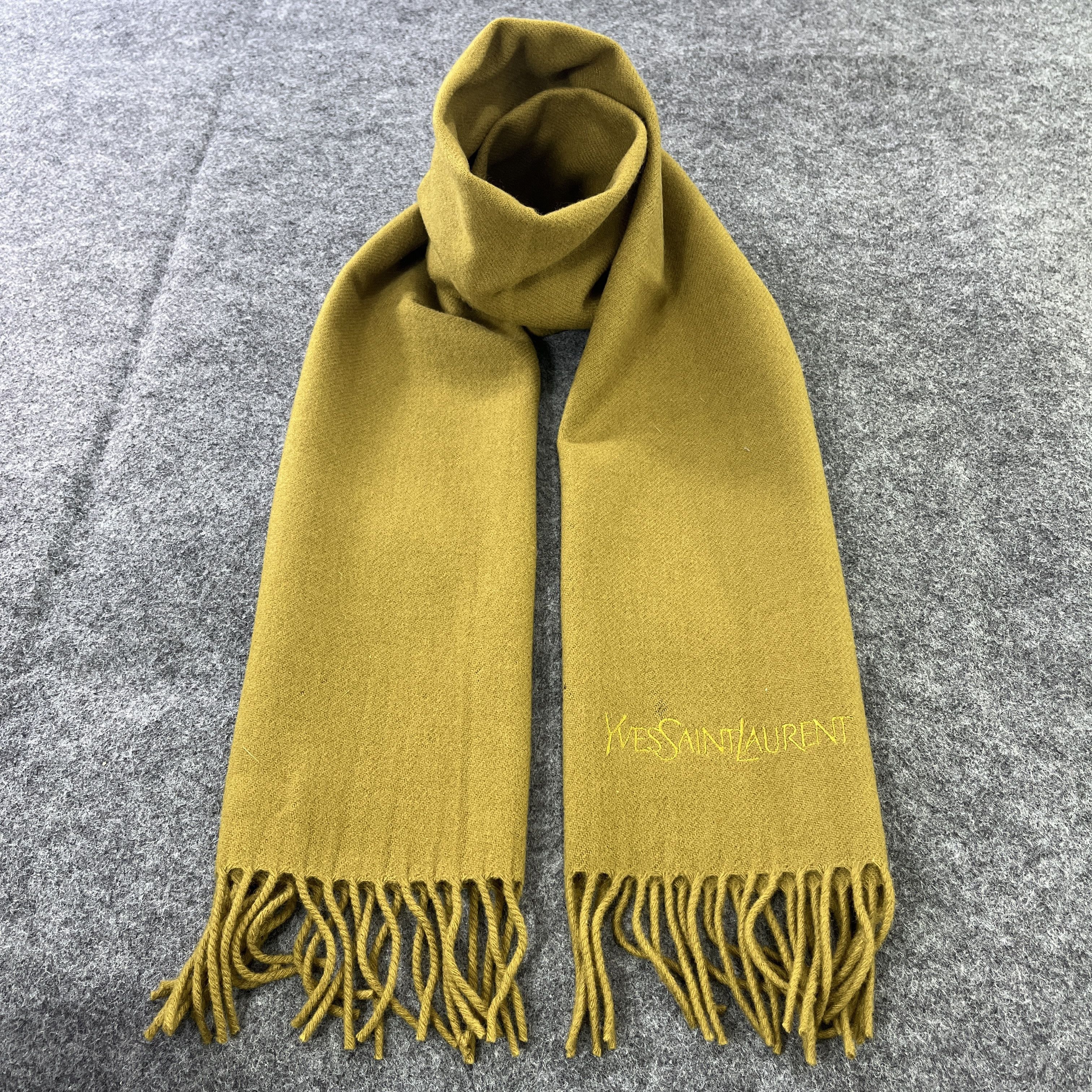 Vintage × Yves Saint Laurent Yves Saint Laurent Scarf / Muffler / Neckwear T772 Size ONE SIZE - 1 Thumbnail