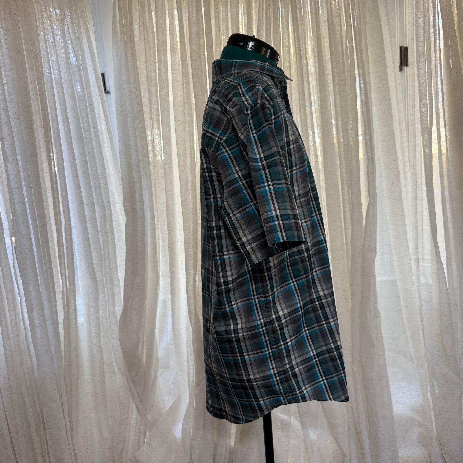 Marmot Marmot Plaid Technical Button-Down Shirt | Sz M Size US M / EU 48-50 / 2 - 4 Thumbnail