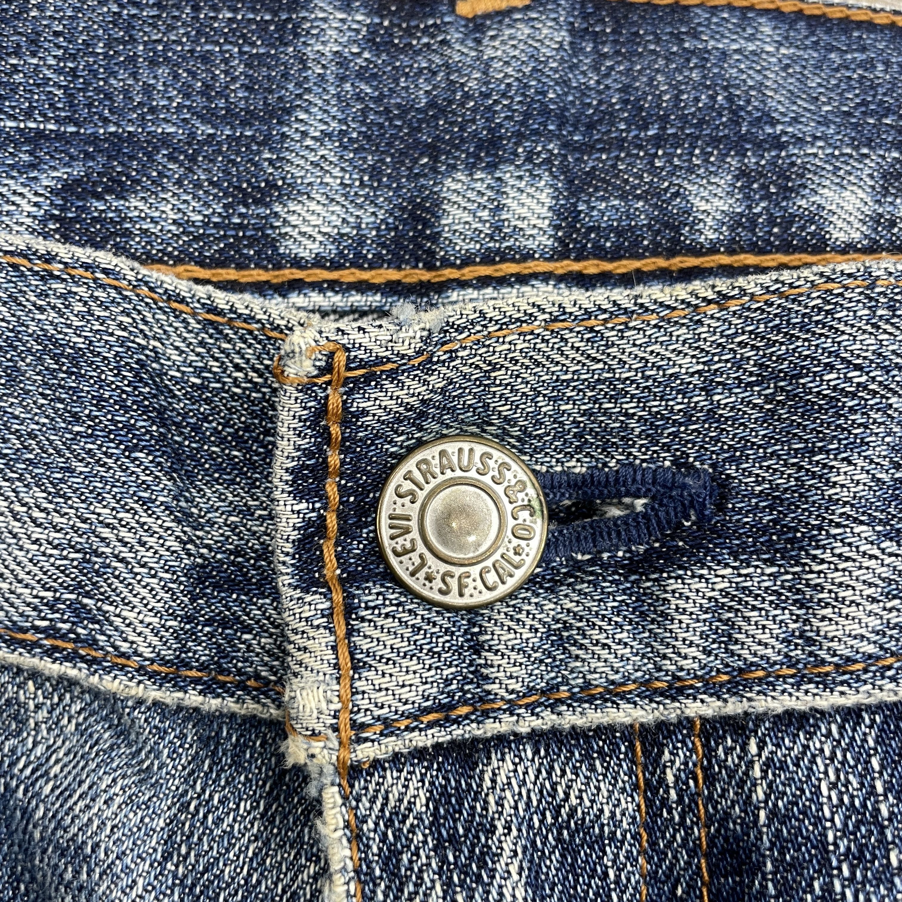 Levi's × Vintage Vintage Levi's 559 Faded Distressed Jeans - WC22 Size US 32 / EU 48 - 7 Thumbnail