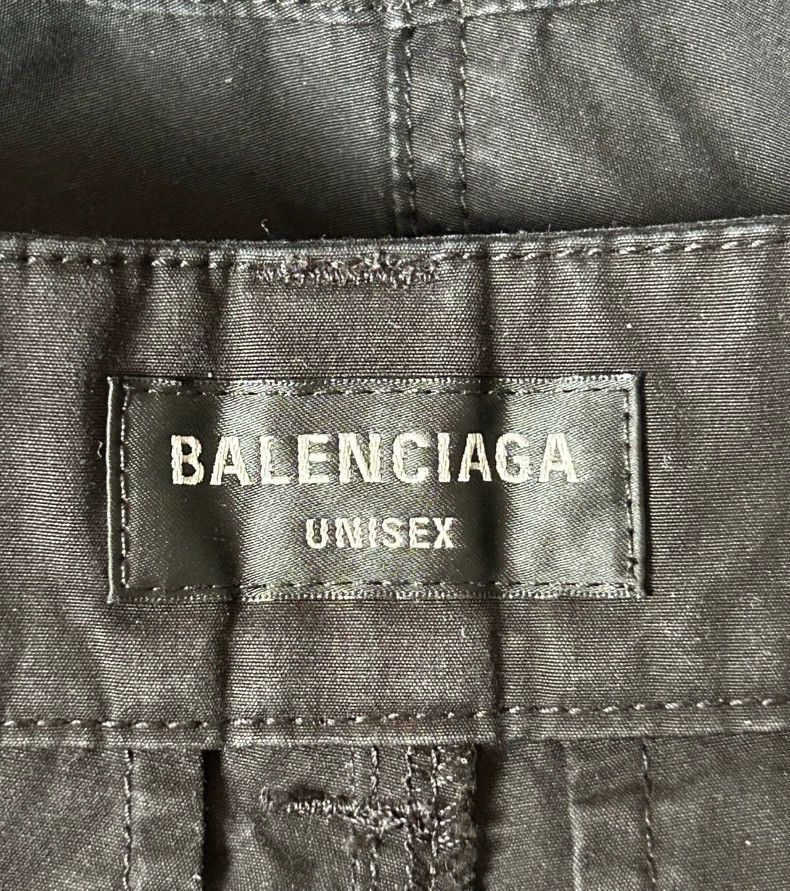 Balenciaga Balenciaga size S Work shorts, black Size US 27 - 4 Thumbnail