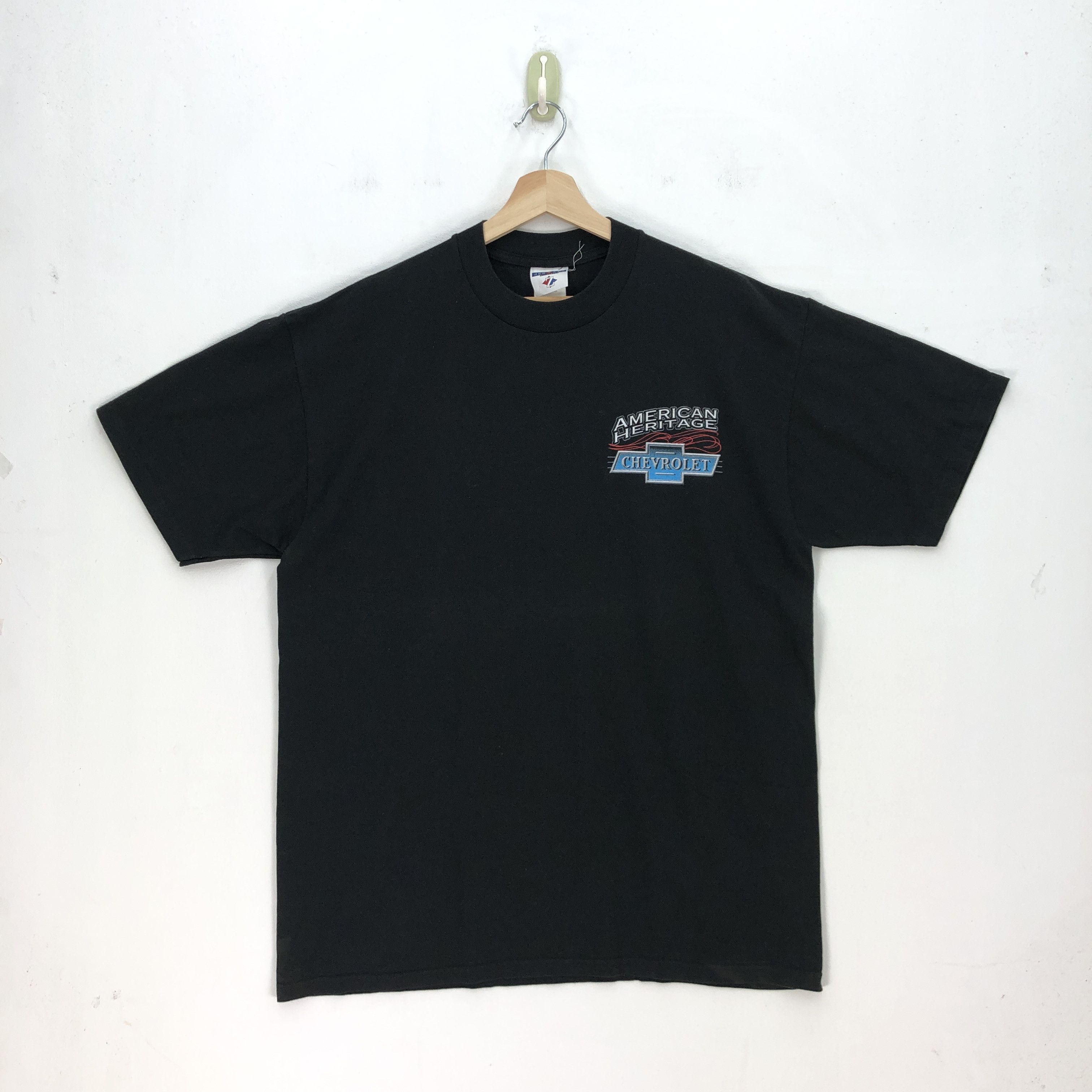 Vintage Vintage Y2K Chevrolet T Shirt American Heritage Racing Tees Size US L / EU 52-54 / 3 - 2 Thumbnail