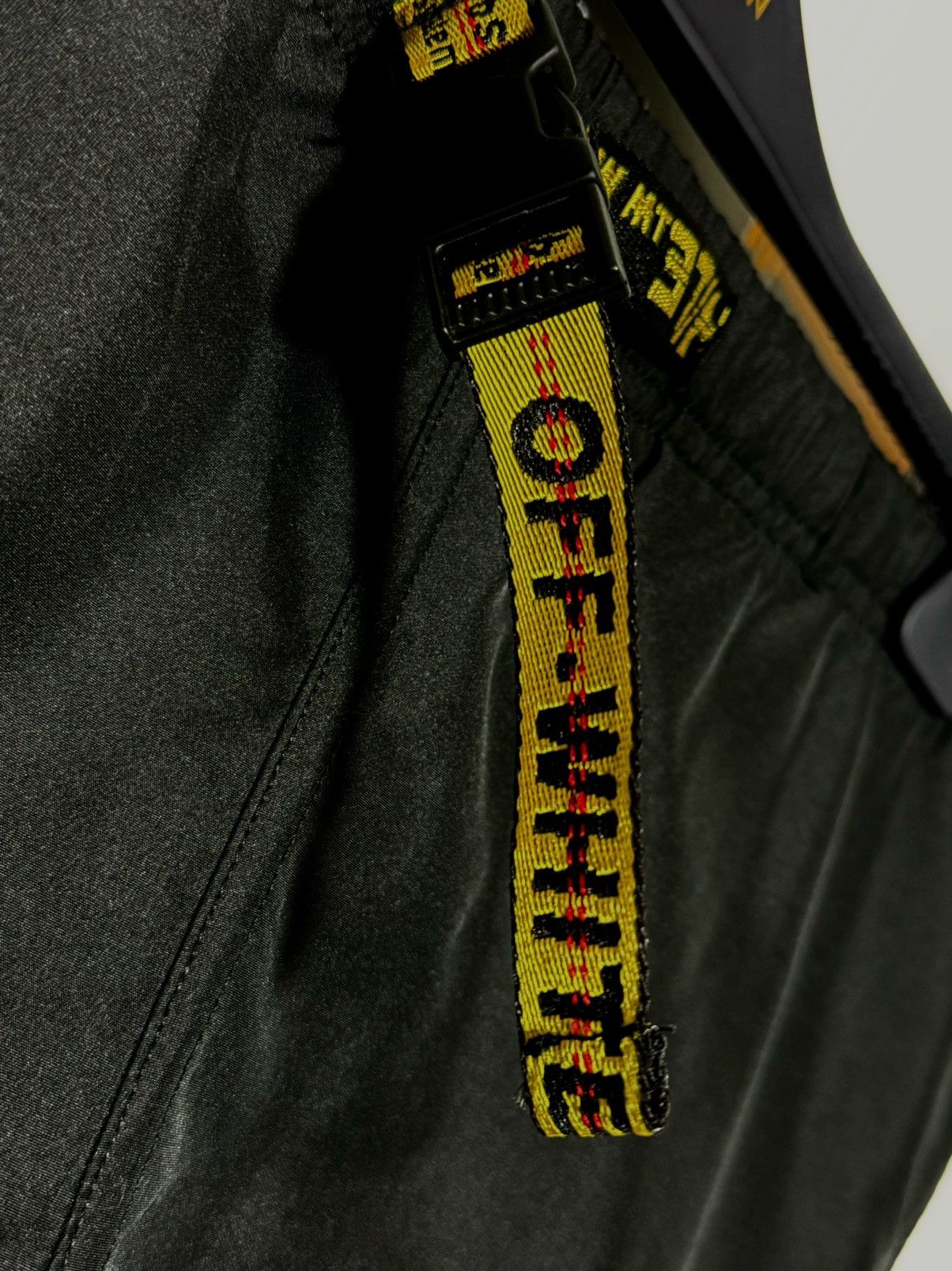 Off-White NWT Off-White Classic Belted Cargo Swim Shorts Size US 40 / EU 56 - 5 Thumbnail