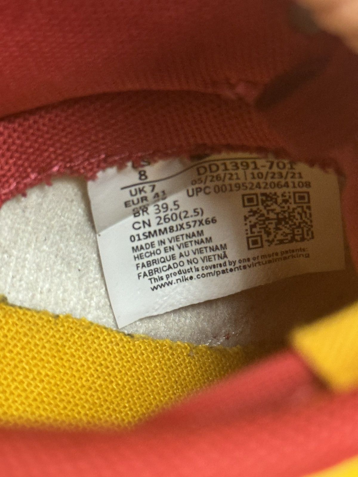 Nike Nike dunk Midas gold Size US 8 / EU 41 - 6 Thumbnail