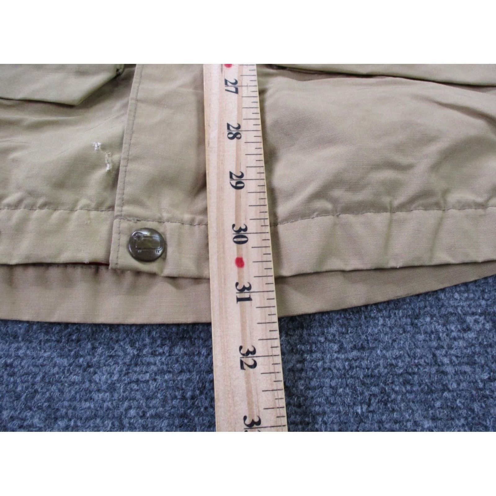 Vintage Vintage Woolrich Jacket Mens L Beige Wool Lined Outdoor Hiking Camping 90s Size US L / EU 52-54 / 3 - 4 Thumbnail