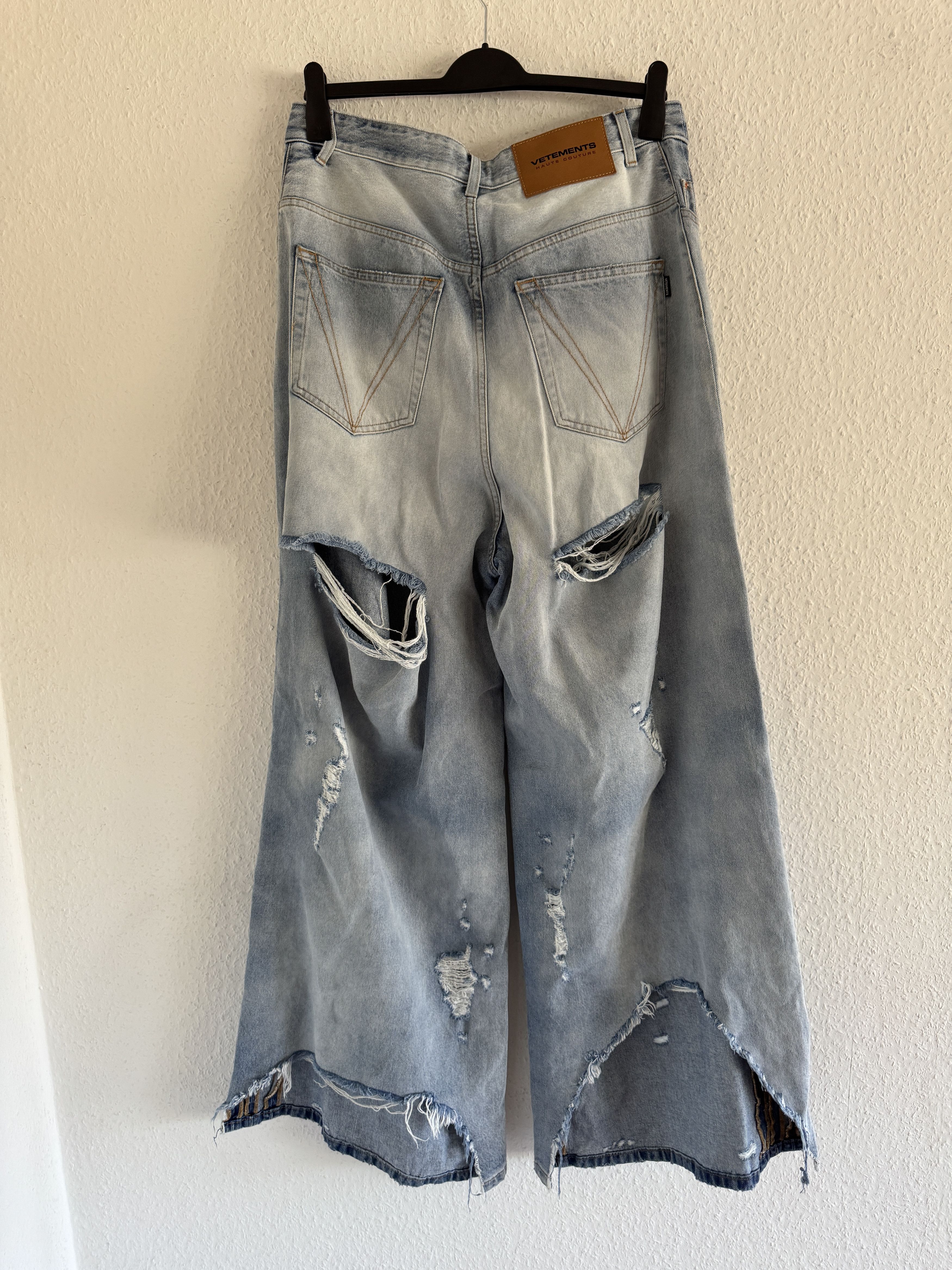 Vetements Destroyed wash denim pants Size US 32 / EU 48 - 12 Thumbnail
