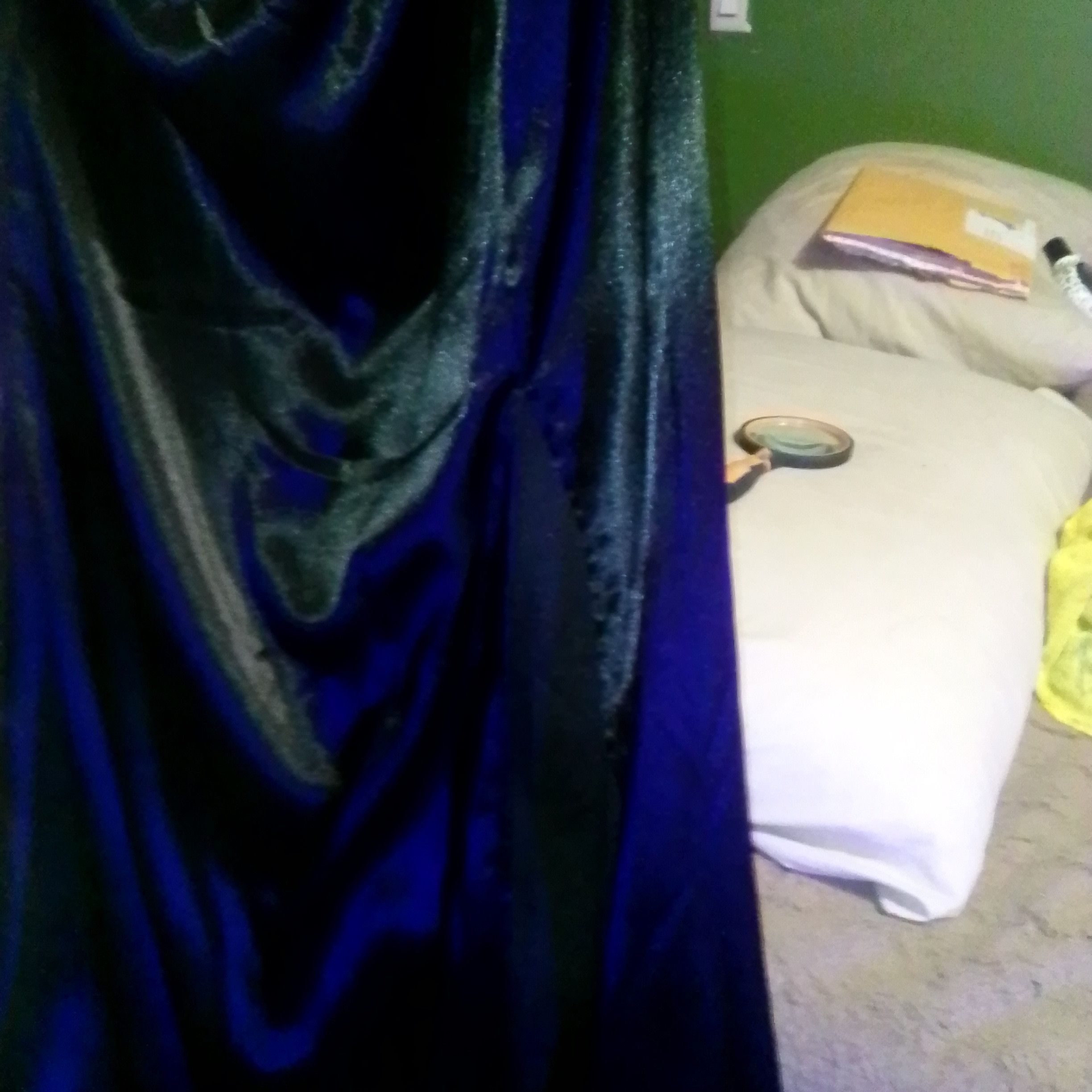Fashion Nova Fashion Nova satin gown with slit Size XL / US 12-14 / IT 48-50 - 1 Thumbnail