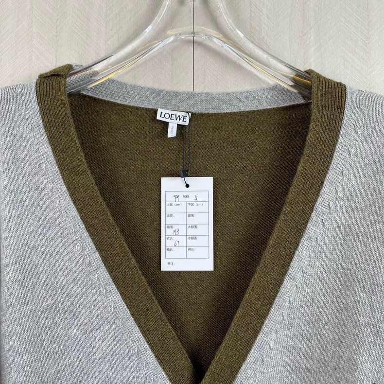 Loewe Loewe V-neck cardigan Size S / US 4 / IT 40 - 2 Thumbnail