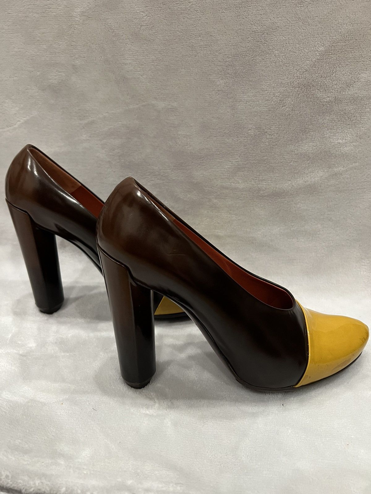 Louis Vuitton Louis Vuitton Leather Pumps Size US 9 / IT 39 - 1 Thumbnail
