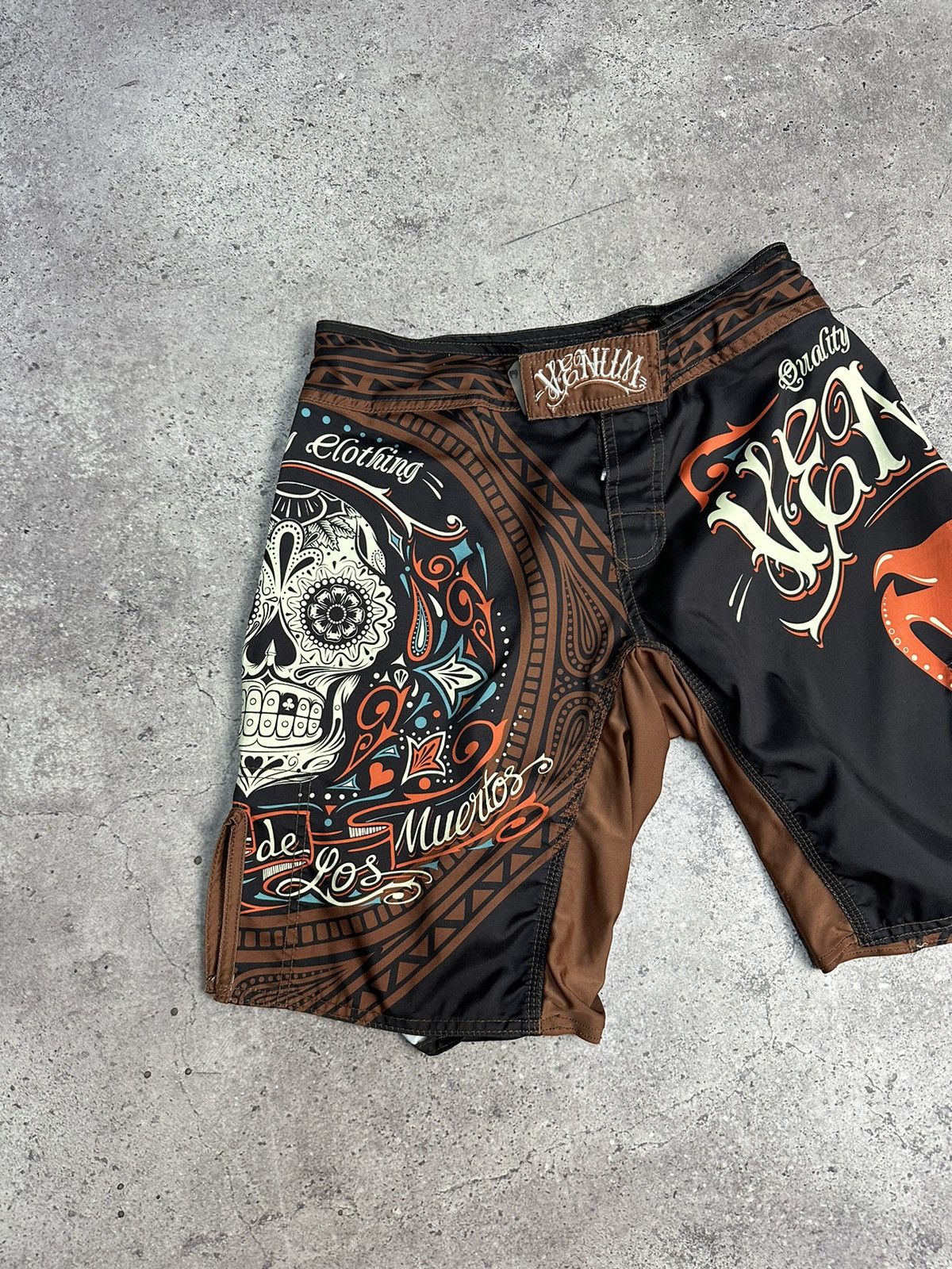 Other Vintage Venum MMA Muay Thai Shorts Mexico Logo Rare Archival Size US 32 / EU 48 - 2 Thumbnail