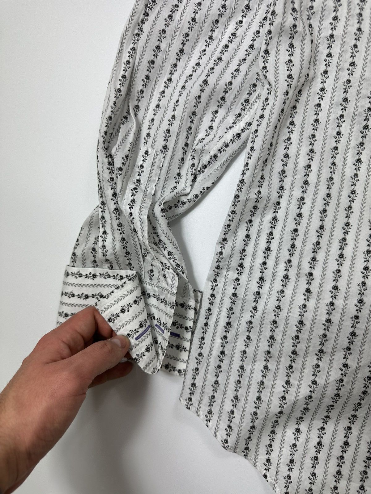 Paul Smith Paul Smith Monogram Dress Shirt 42/16 Size Italy Size US L / EU 52-54 / 3 - 12 Thumbnail