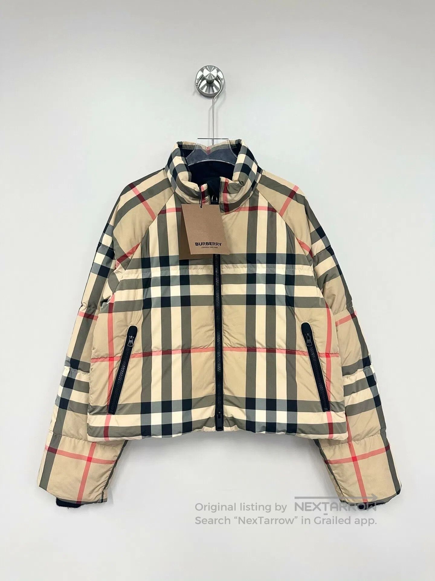 Burberry Burberry Khaki Classic Tartan Zippered Down Jacket| Size M / US 6-8 / IT 42-44 - 1 Thumbnail