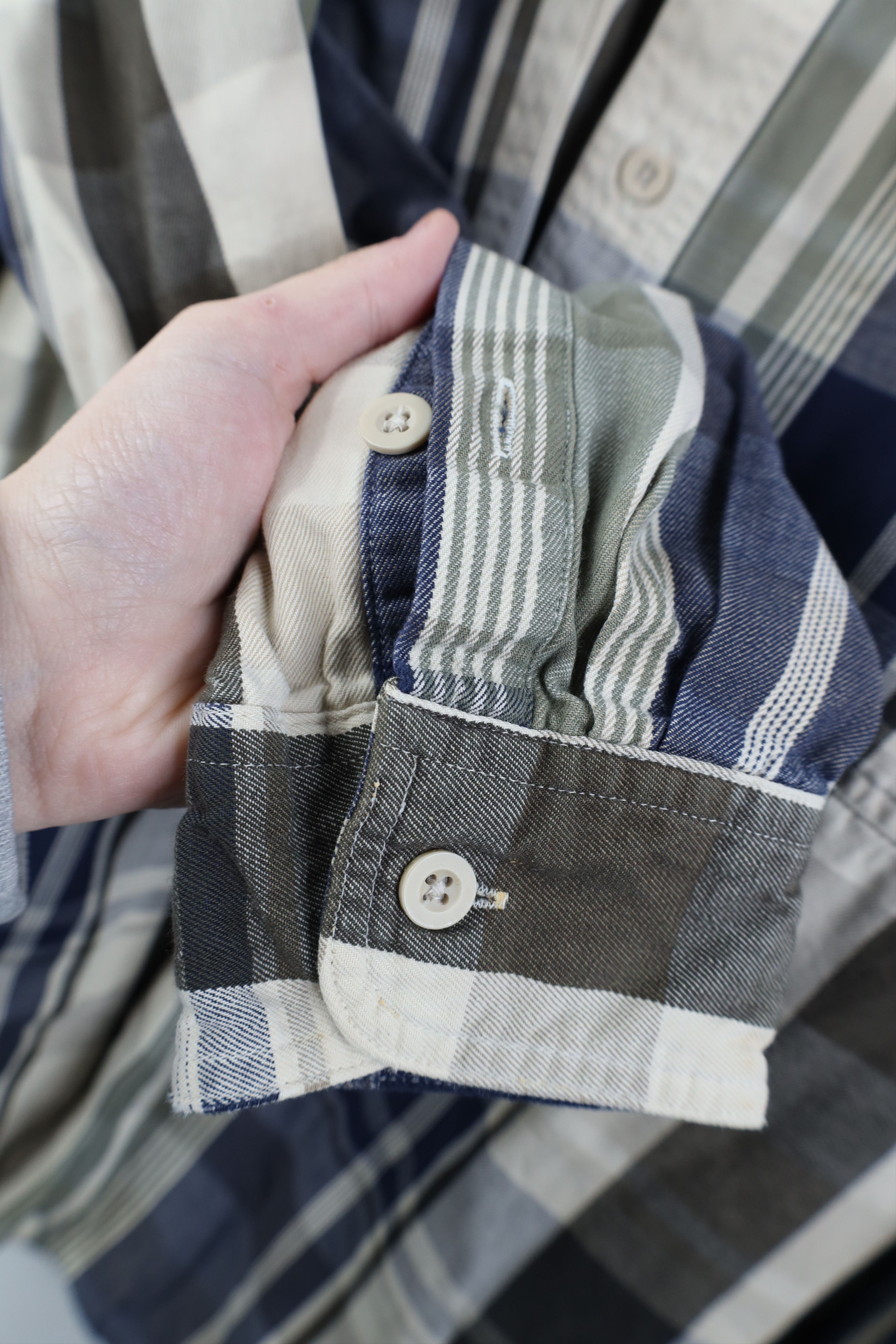 Vintage Vintage 90s Streetwear Twill Collared Button Shirt Plaid Size US XL / EU 56 / 4 - 7 Thumbnail