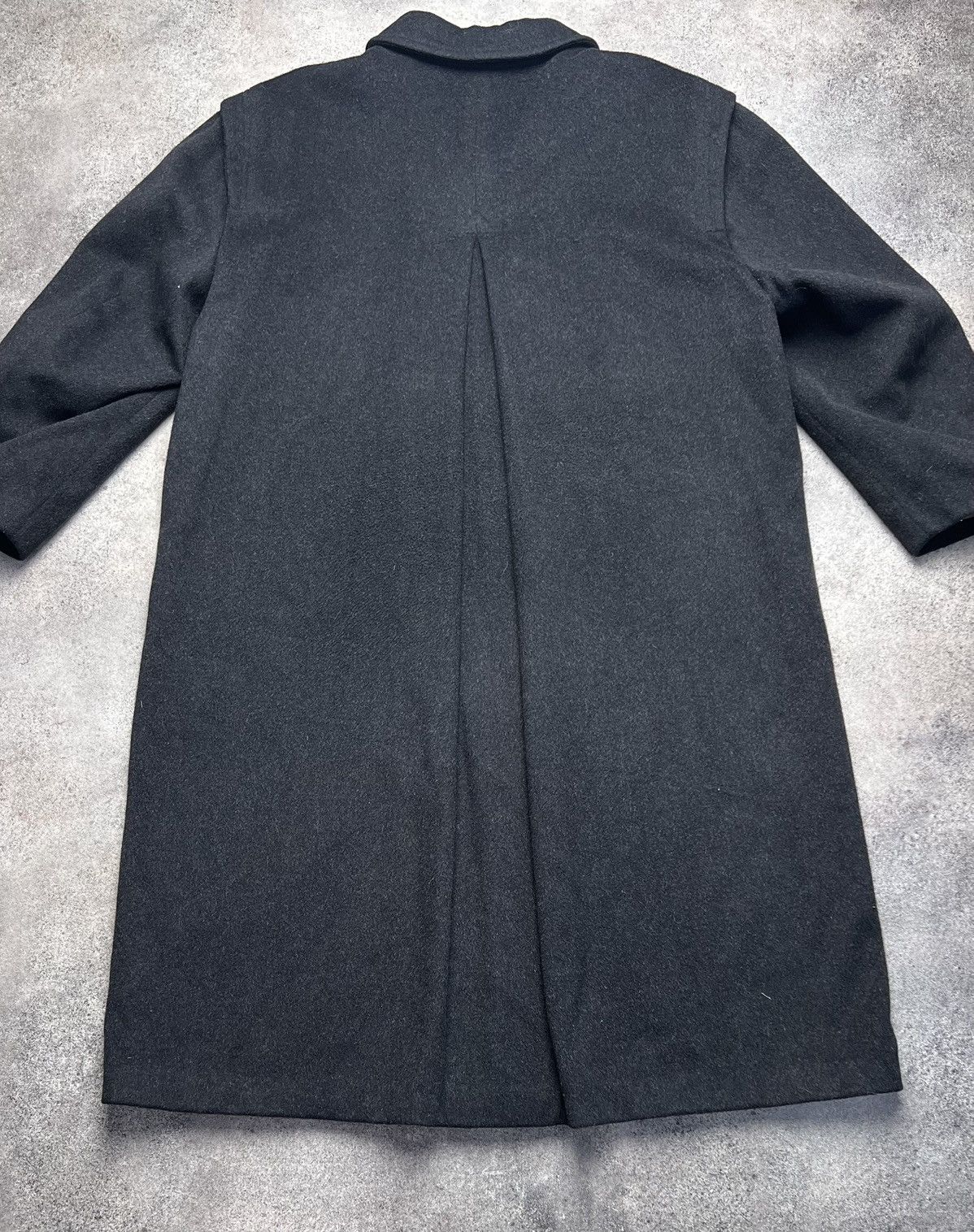 Hugo Boss × Vintage Hugo Boss vintage heavy coat Size US L / EU 52-54 / 3 - 12 Thumbnail
