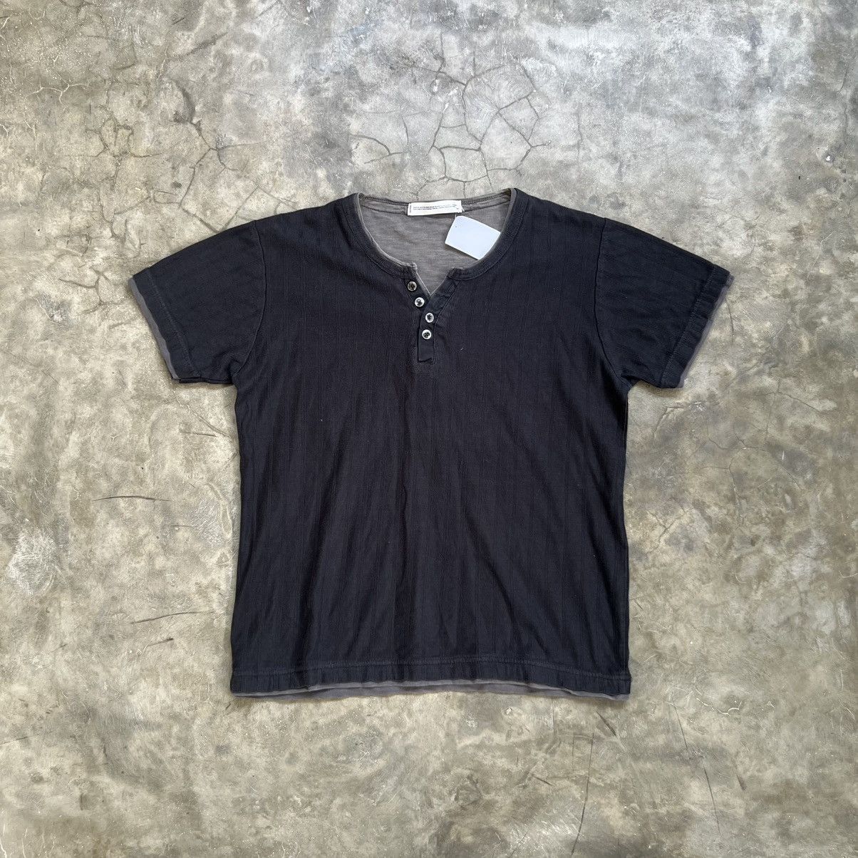 If Six Was Nine 2000s Moderm Vkei Style Double Layer Half Button T-Shirt Size US M / EU 48-50 / 2 - 1 Thumbnail