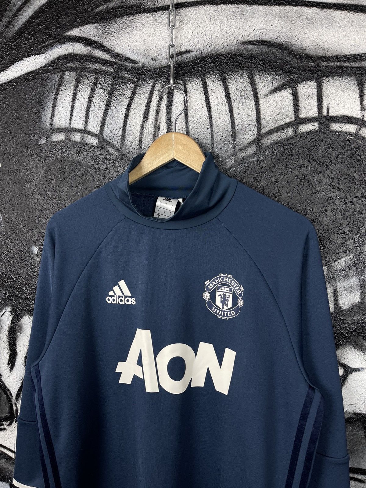Adidas Adidas Manchester United Training Football Jersey Size L Size US L / EU 52-54 / 3 - 2 Thumbnail