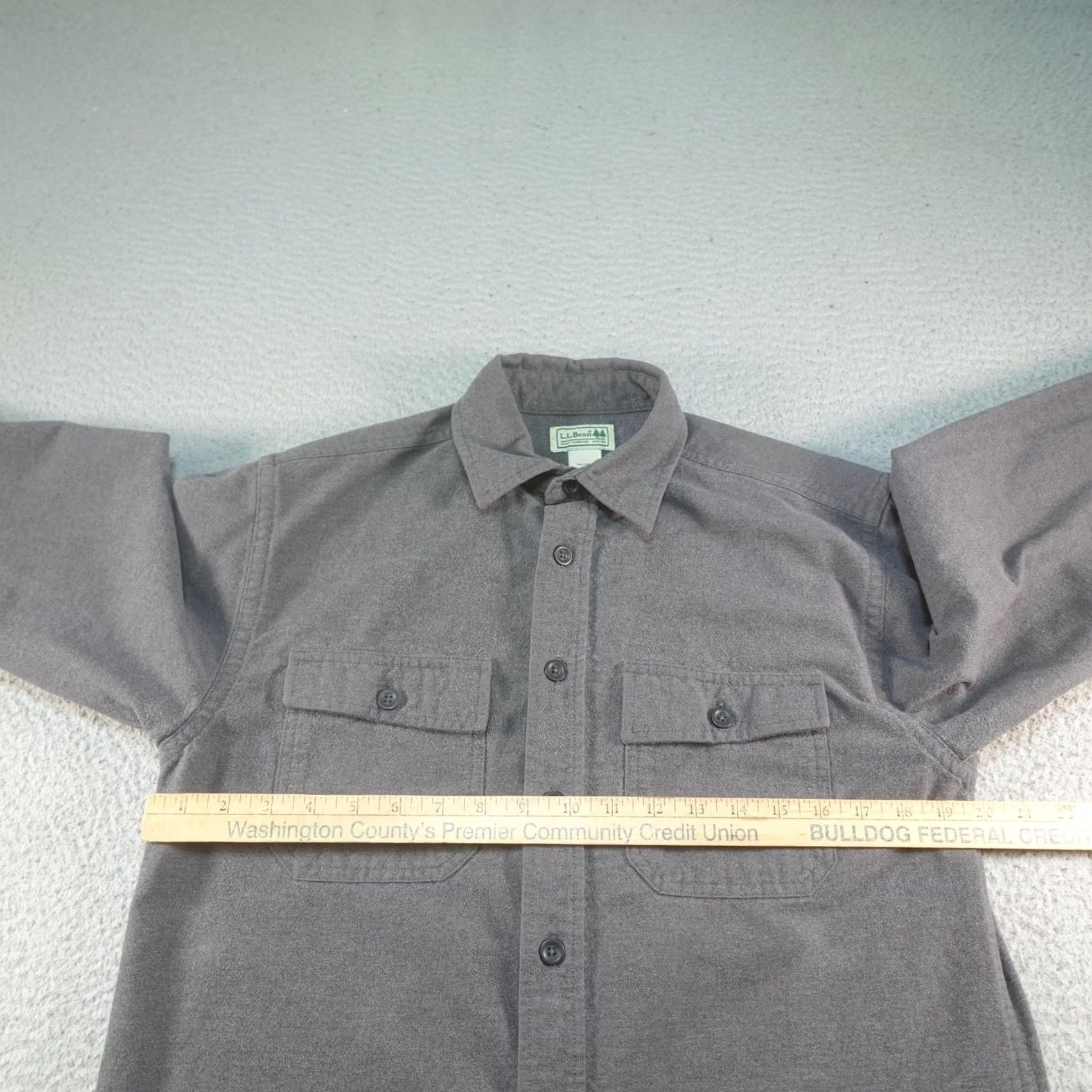 Vintage LL Bean Shirt Mens Small Gray Flannel Thick Outdoors Fishing Safari Button Up Size US S / EU 44-46 / 1 - 7 Thumbnail