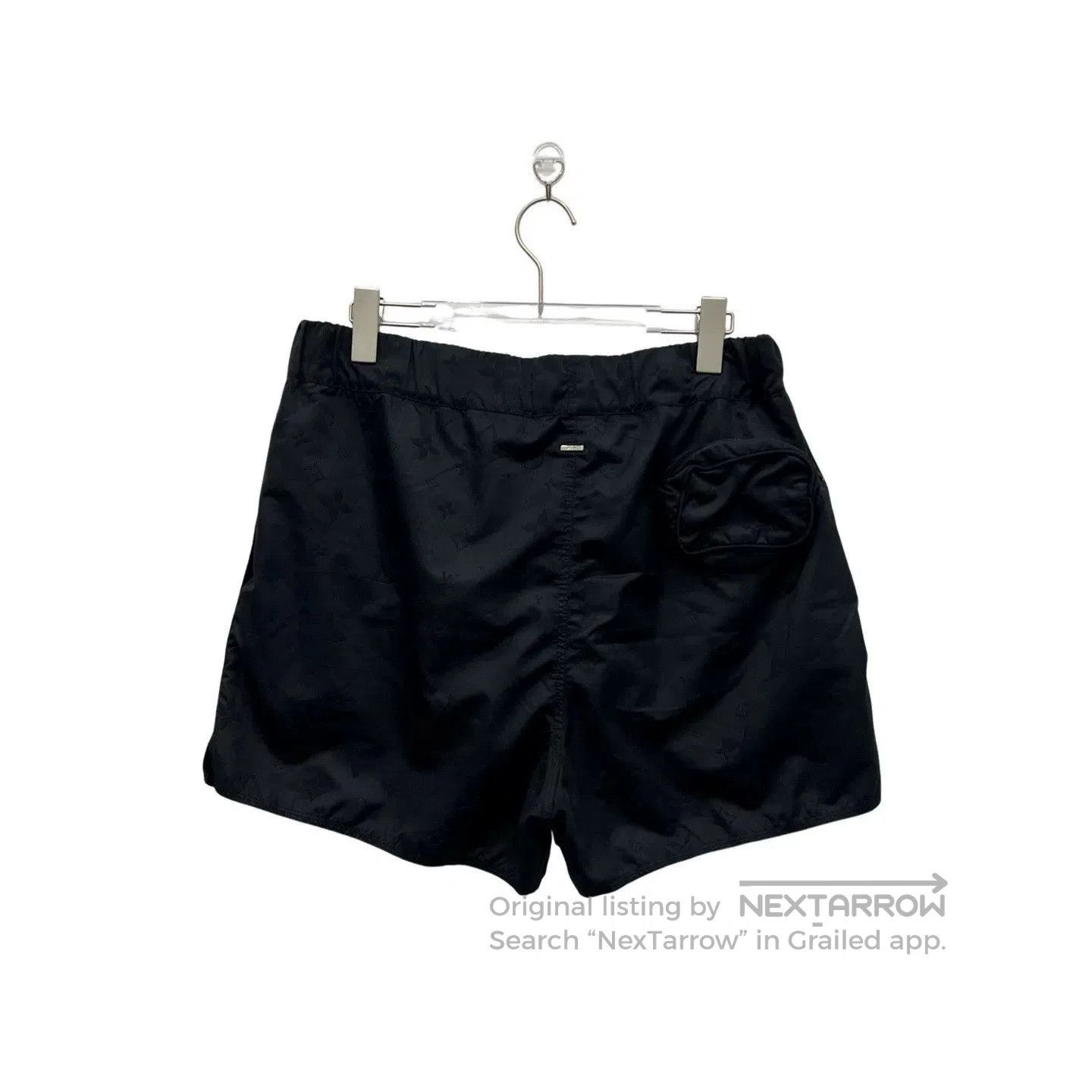 Louis Vuitton Louis Vuitton LV Black Patterned Shorts. Size US 28 / EU 44 - 2 Thumbnail