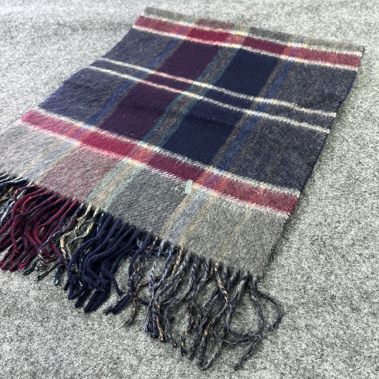 Aquascutum × Vintage Aquascutum Scarf / Muffler / Neckwear T103 Size ONE SIZE - 5 Thumbnail