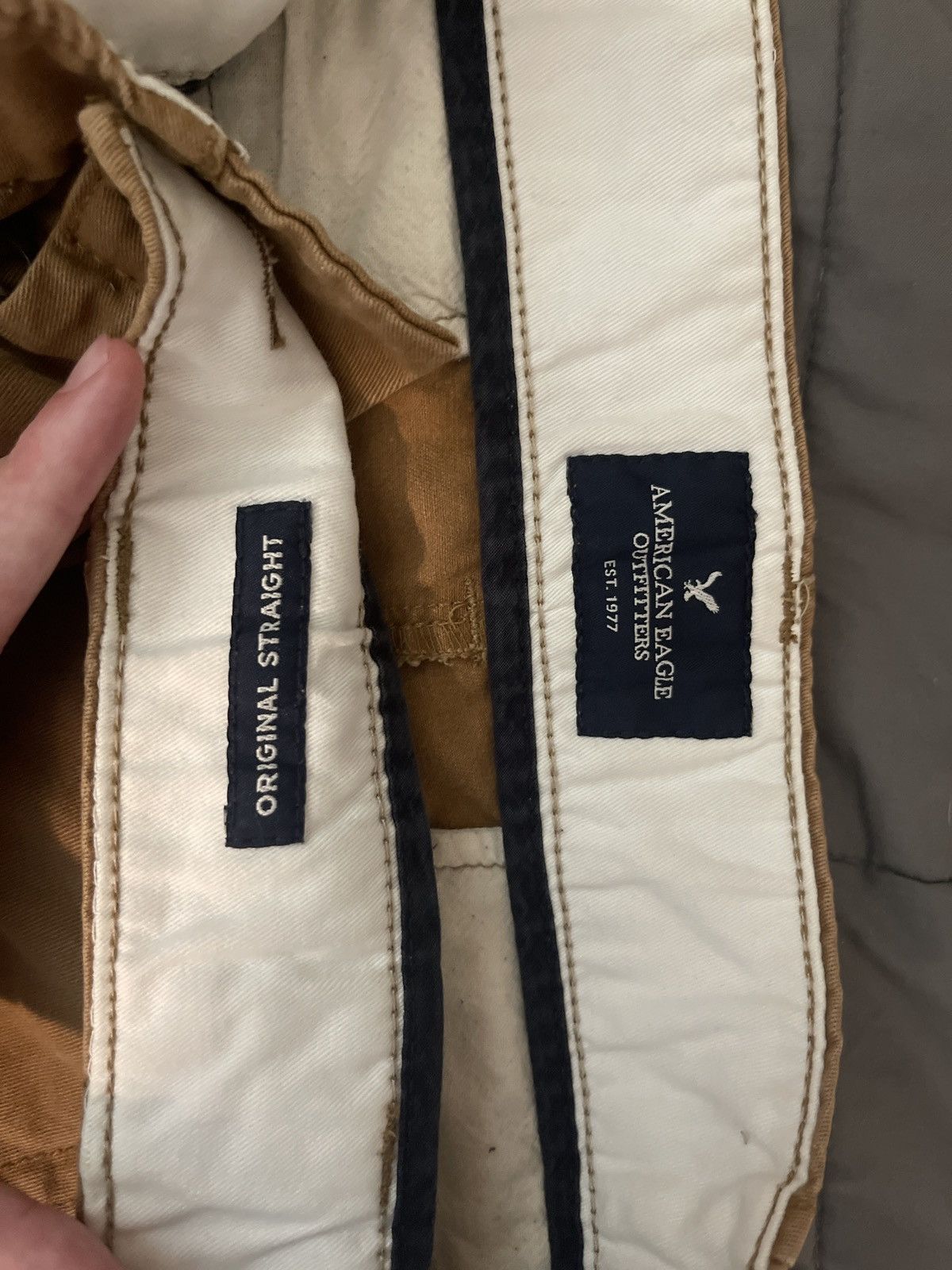 American Eagle Outfitters American Eagle Khaki Size US 33 - 2 Thumbnail