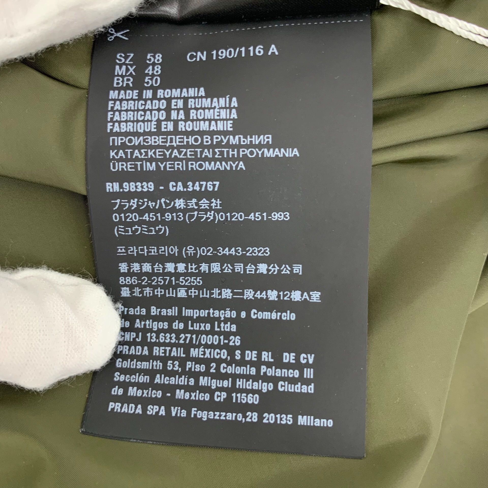 Prada Prada Two-Tone Logo Triangle Tag Reversible Zipper Jacket Size US XXL / EU 58 / 5 - 6 Thumbnail
