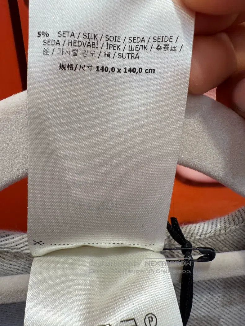 Fendi Fendi size 140*140 cm Monogrammed Wool and Silk Pashmina Size ONE SIZE - 4 Thumbnail