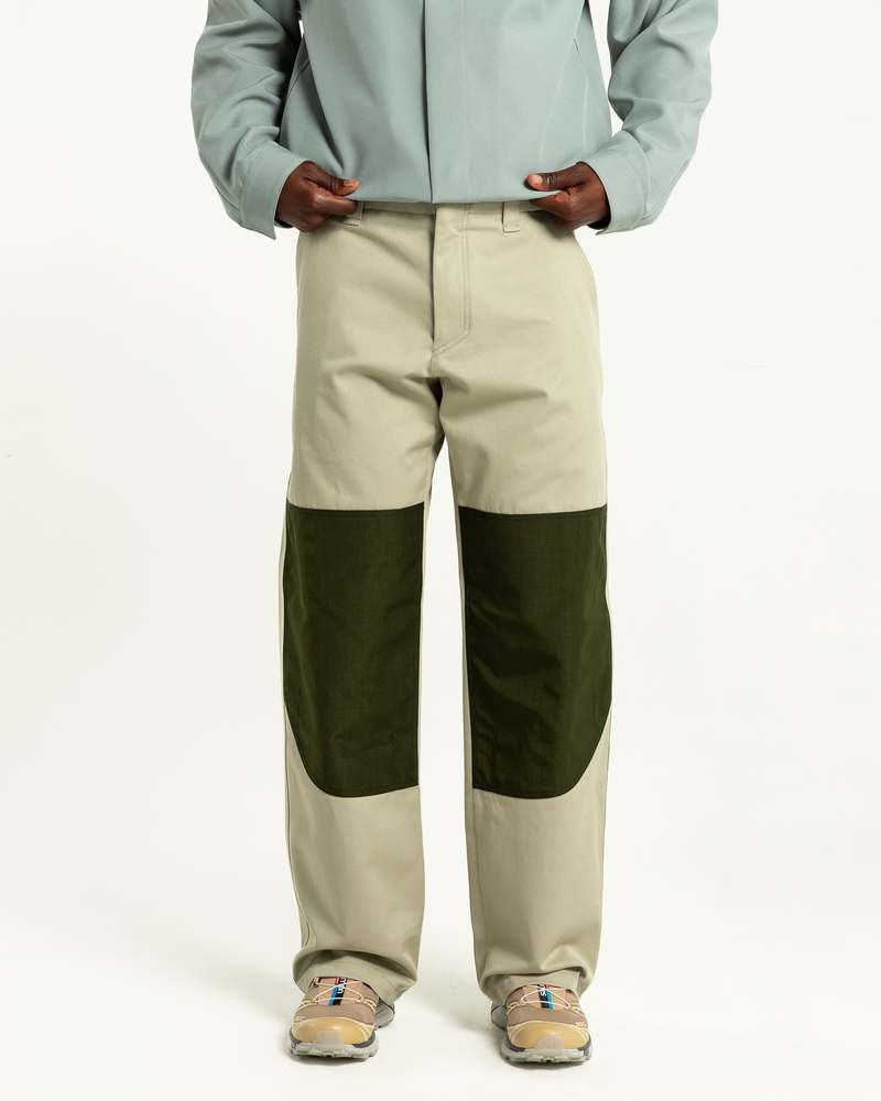 OAMC o1y0225 Casual Pant in Beige/Green Size US 30 / EU 46 - 1 Thumbnail
