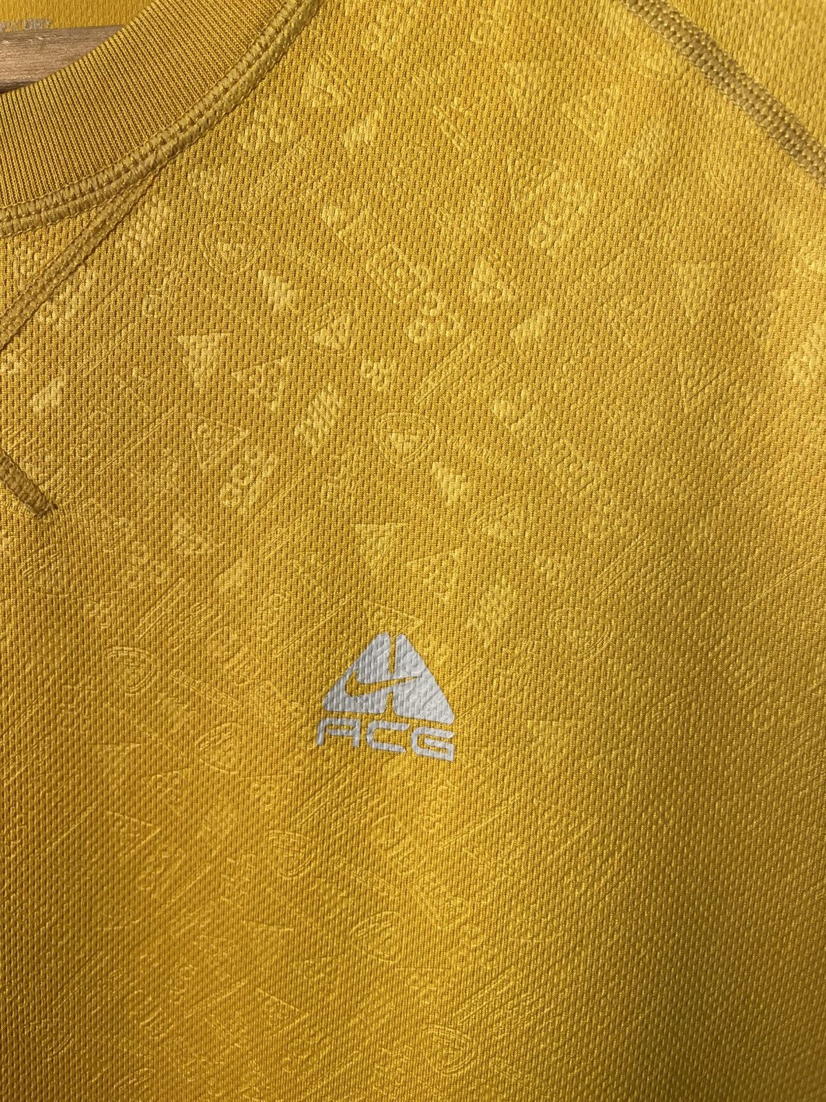 Nike ACG Vintage Nike ACG Monogram Jersey Size M Size US M / EU 48-50 / 2 - 3 Thumbnail